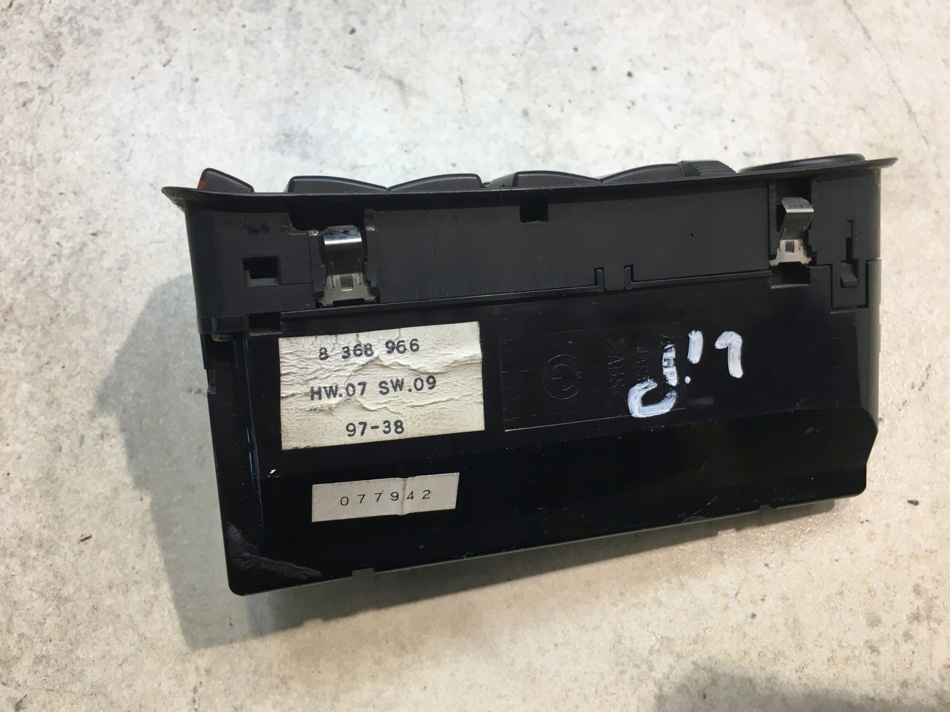 PANEL of the window left front BMW 5 E39 8368966