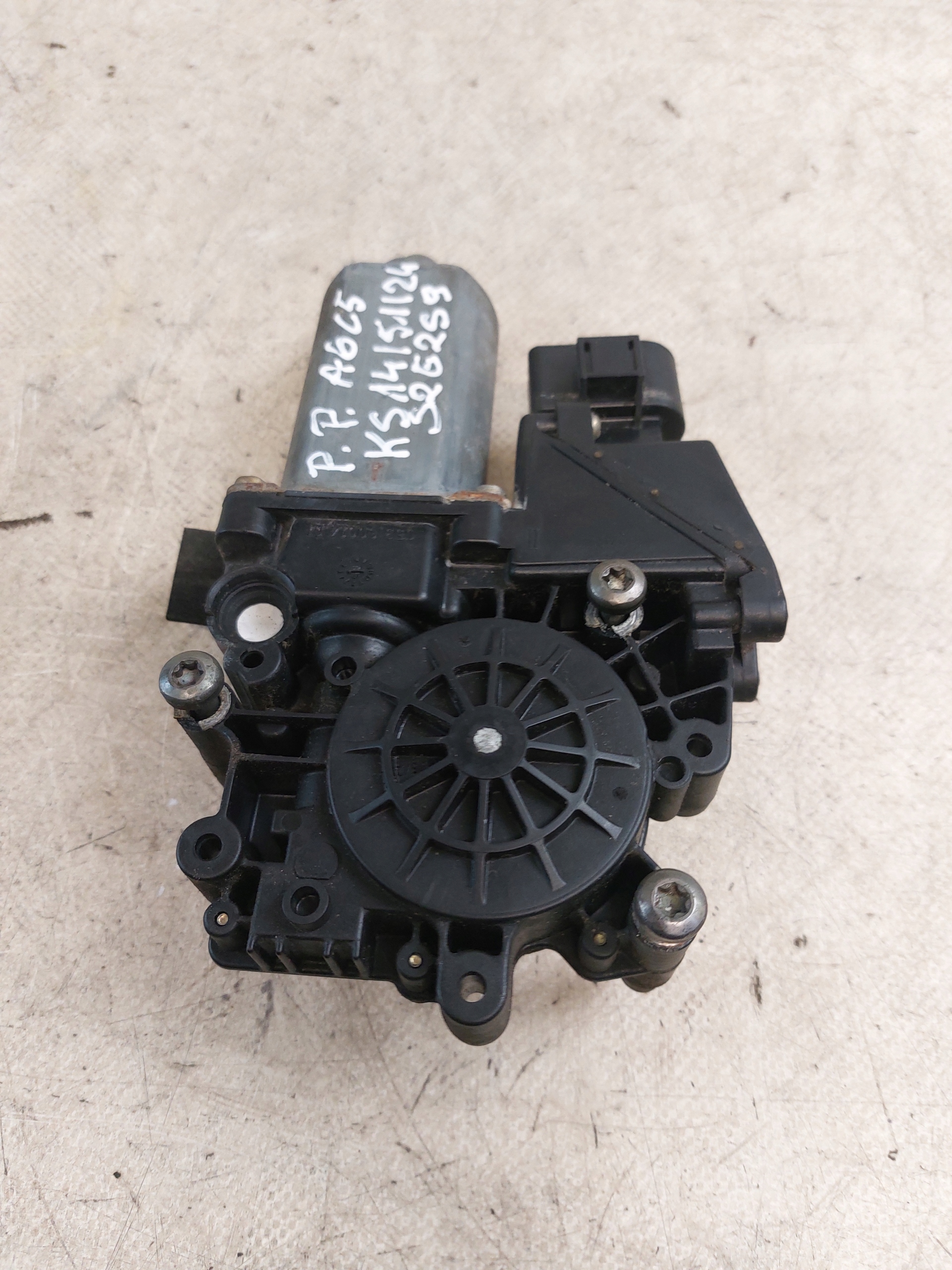 mini motor windows right front AUDI A6 C5