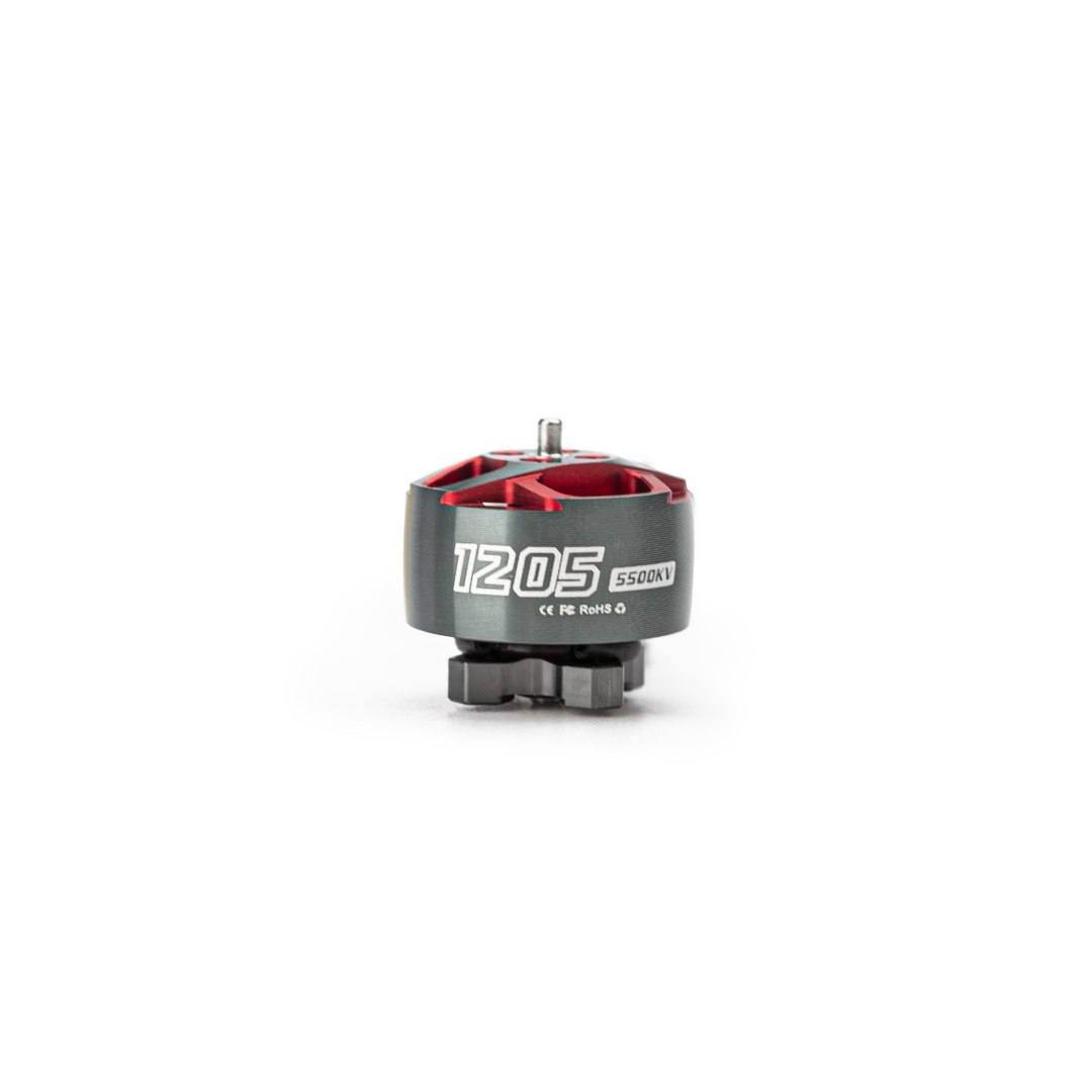 Pilotix 1205 5500KV – výkonný motor Fpv pro závodění a akrobacii
