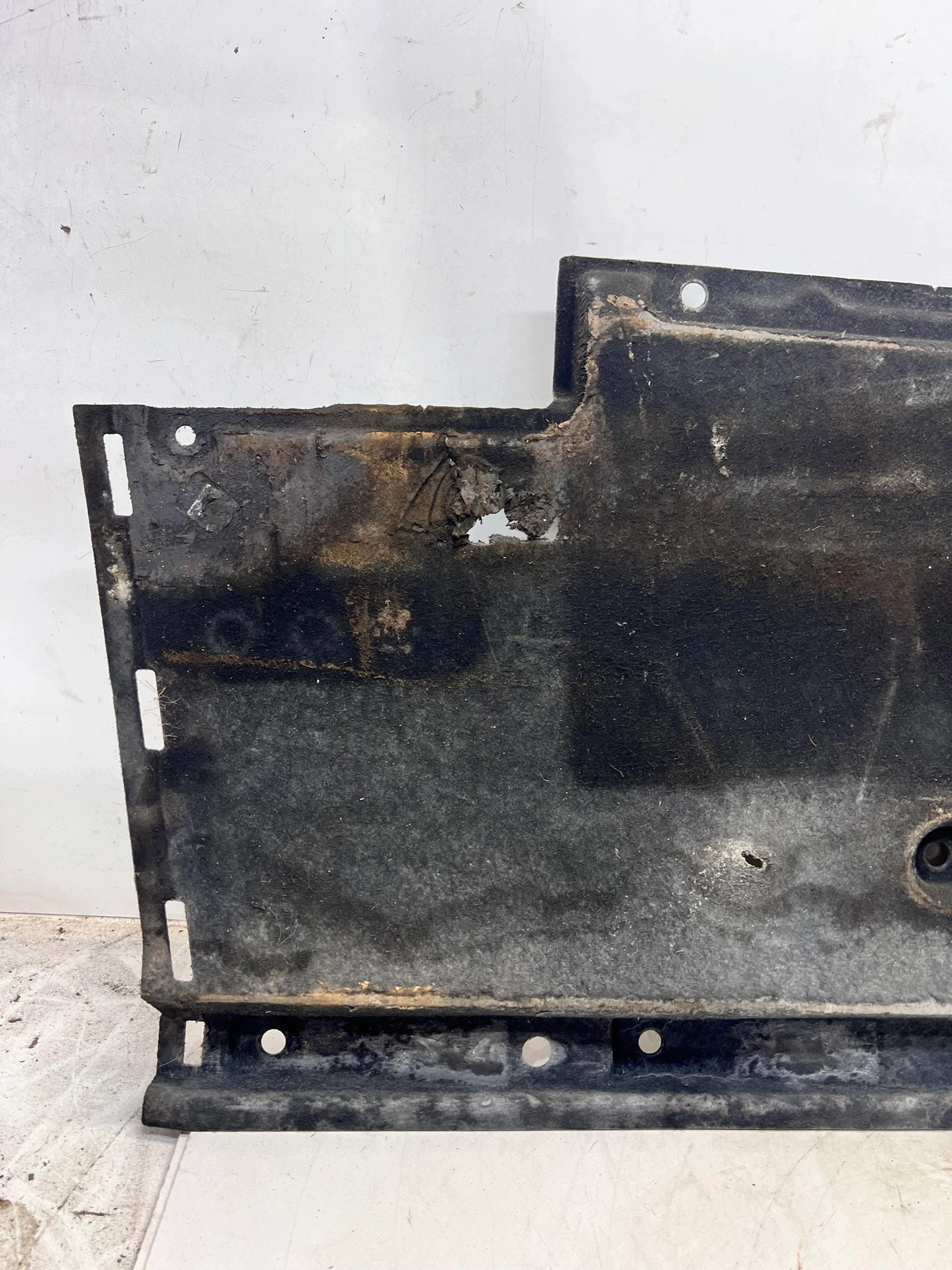 Blende Abdeckung abdeckung Unterfahrschutz rechts DUZA AUDI A6 C7 4G0825208E 145/26