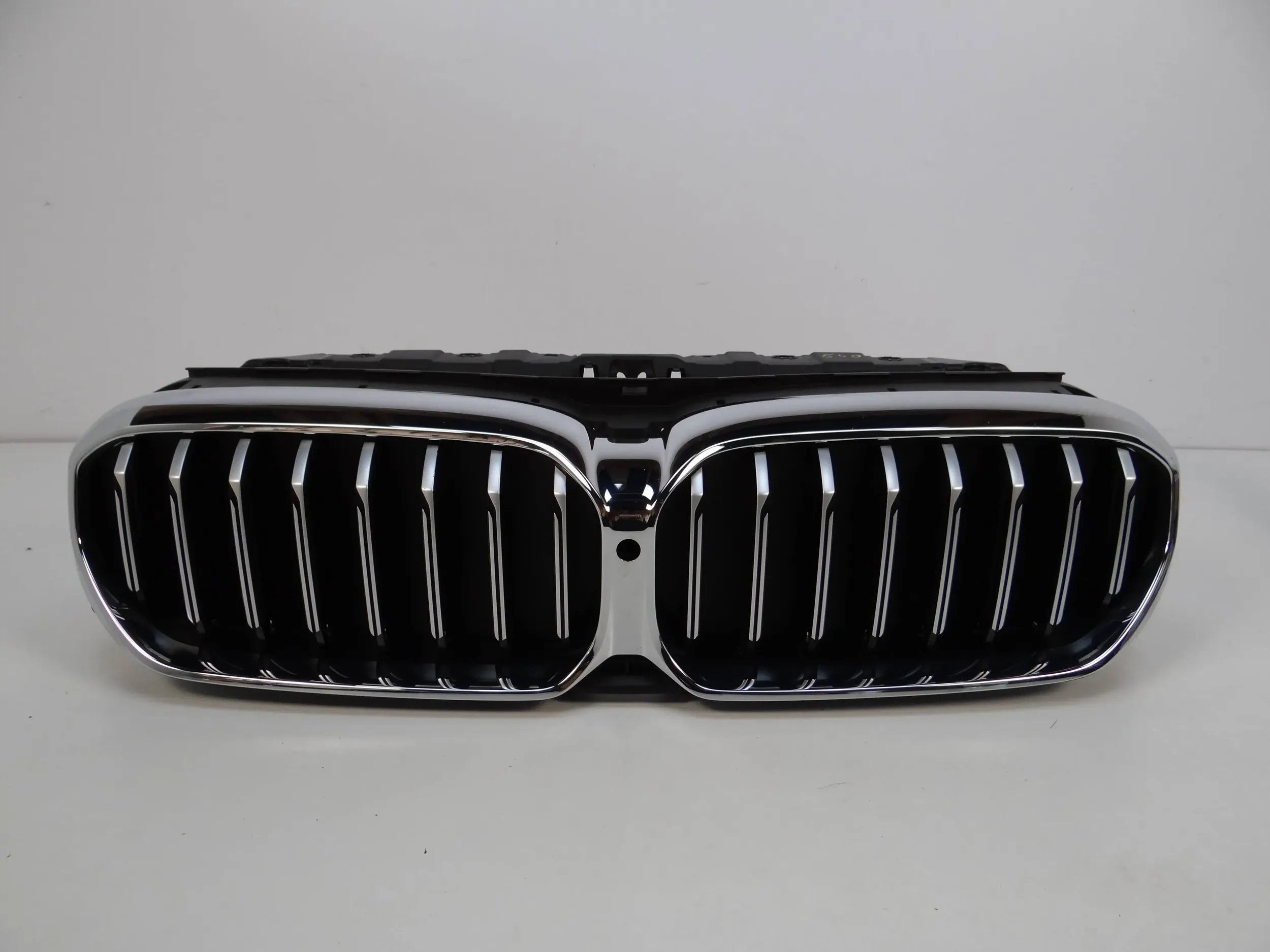 BMW SERIA 5 G30 G31 LIFT GRILL ATRAPA CHŁODNICY NERKI + ŻALUZJA