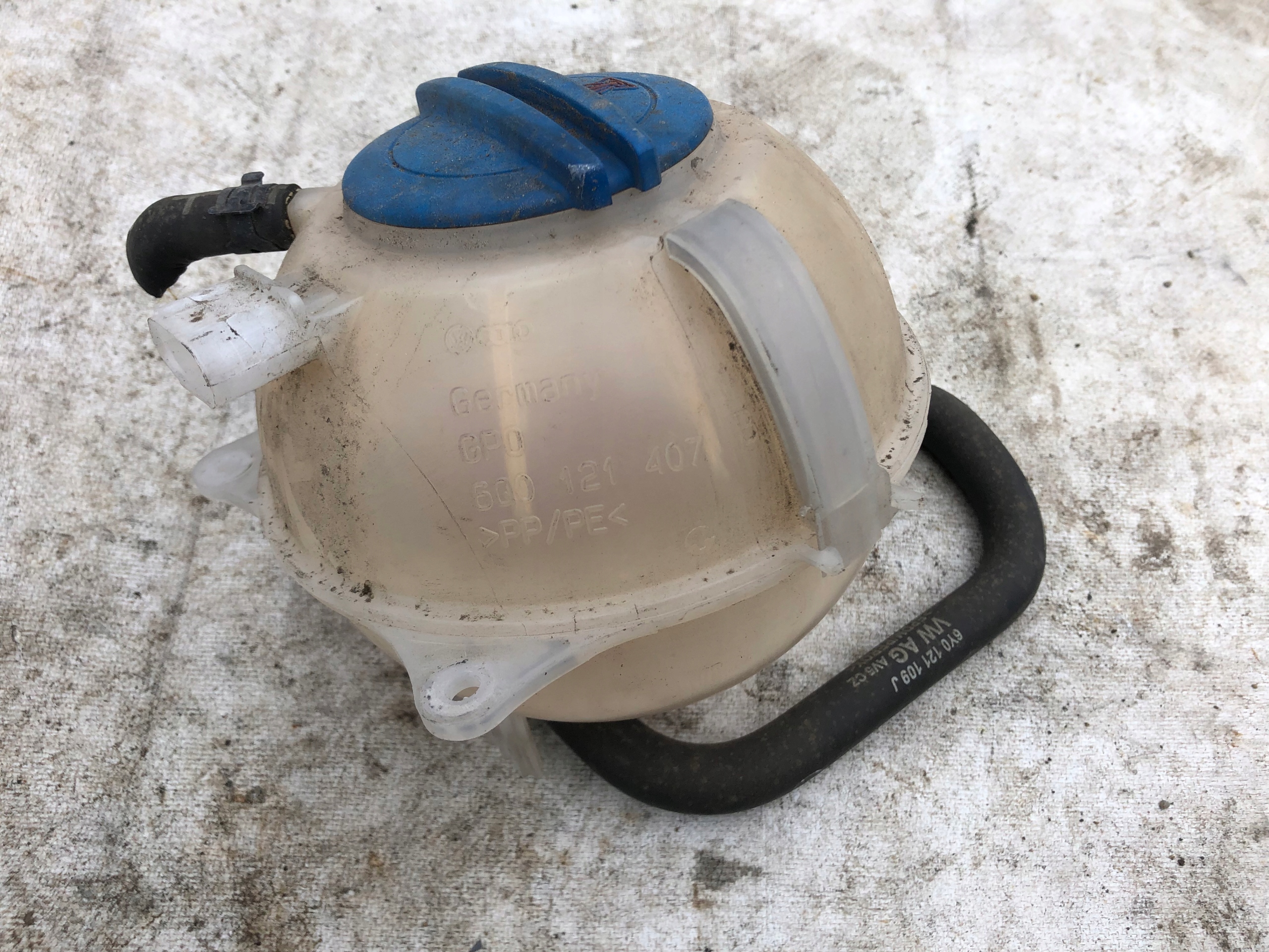 Réservoir eau VW SKODA AUDI 6Q0121407B