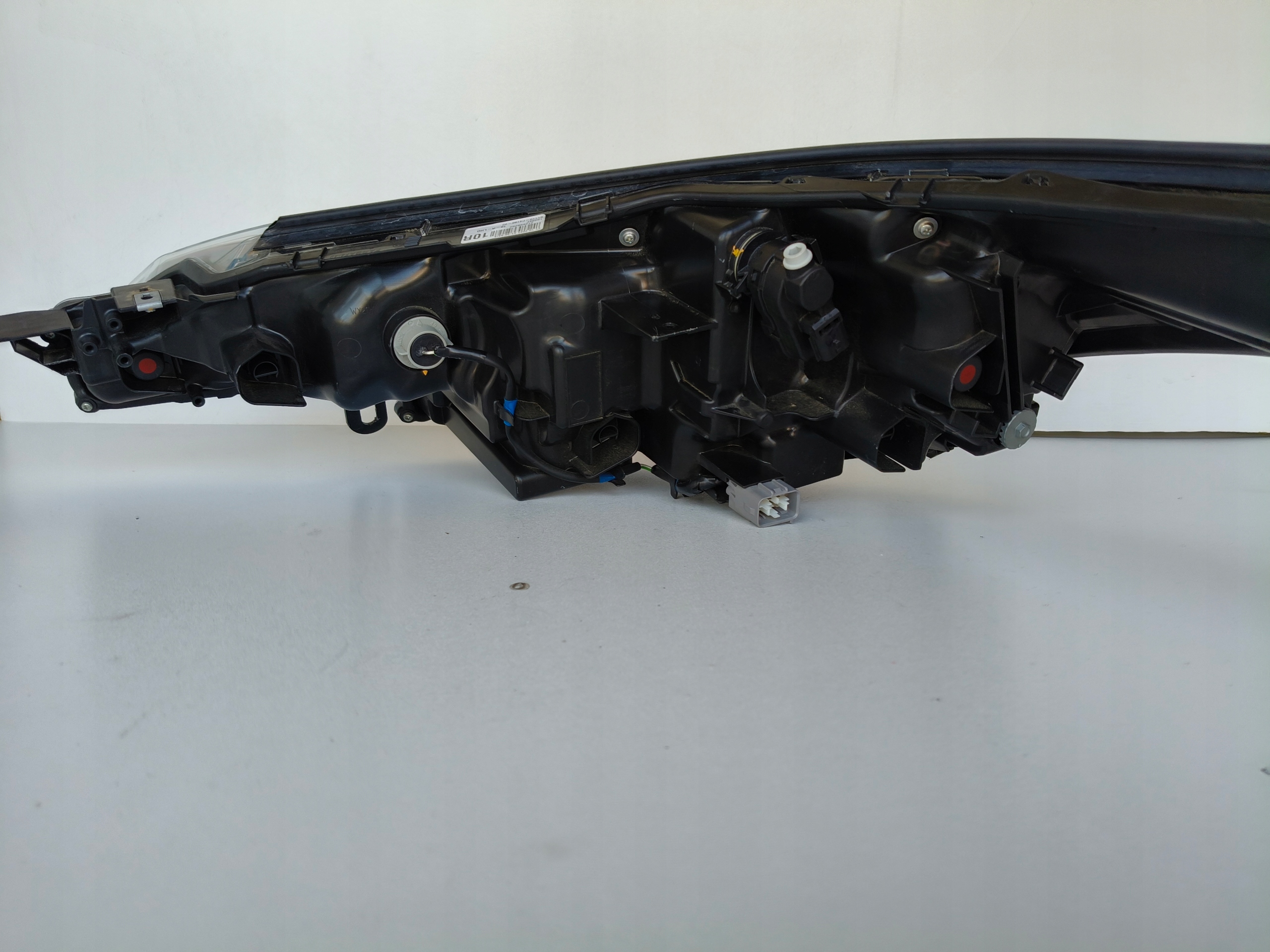 light right REFLEKTOR TOYOTA CHR 20- LIFT FULL LED
