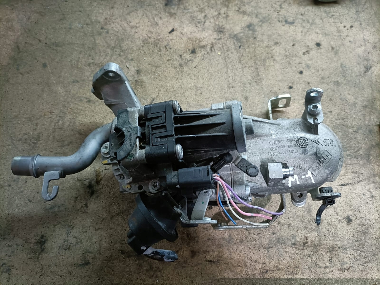 VP9PLH-19206-AE - Радиатор выхлопных газов EGR Mazda 3 BL 09-1.6 D