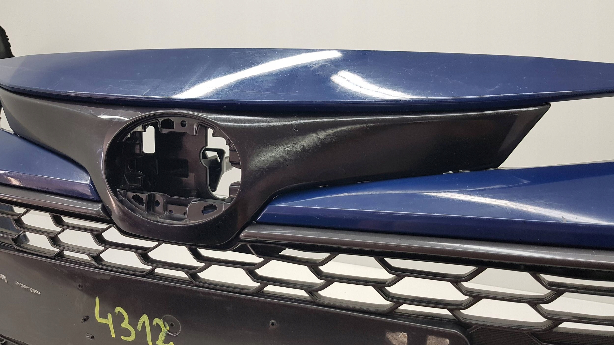 TOYOTA COROLLA E21 2019 - bumper front 52119-02P40