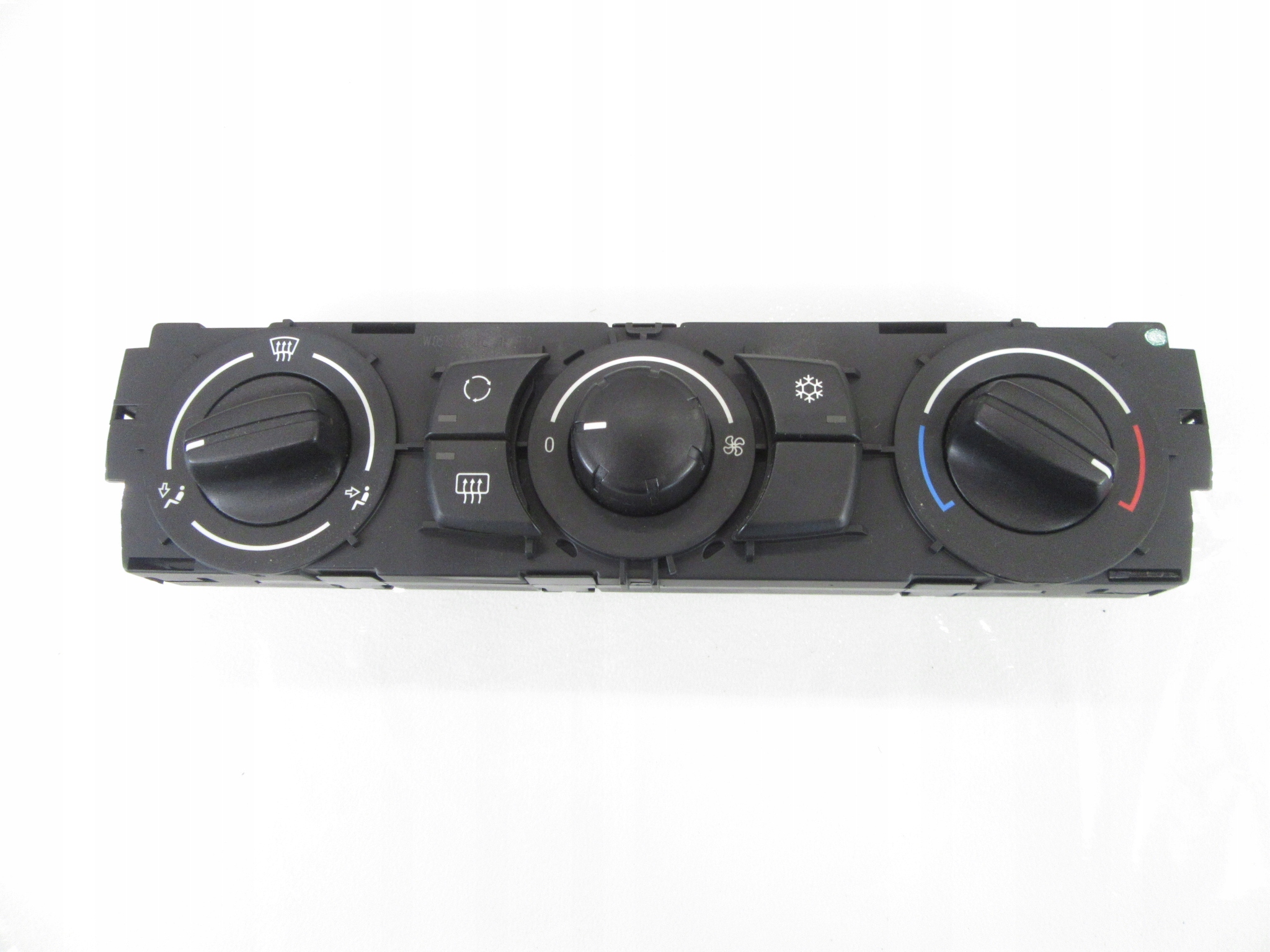 Panel rešetka ventilacije klimatizacije BMW e81 e82 e87 e88 e90 e91 e92 e93