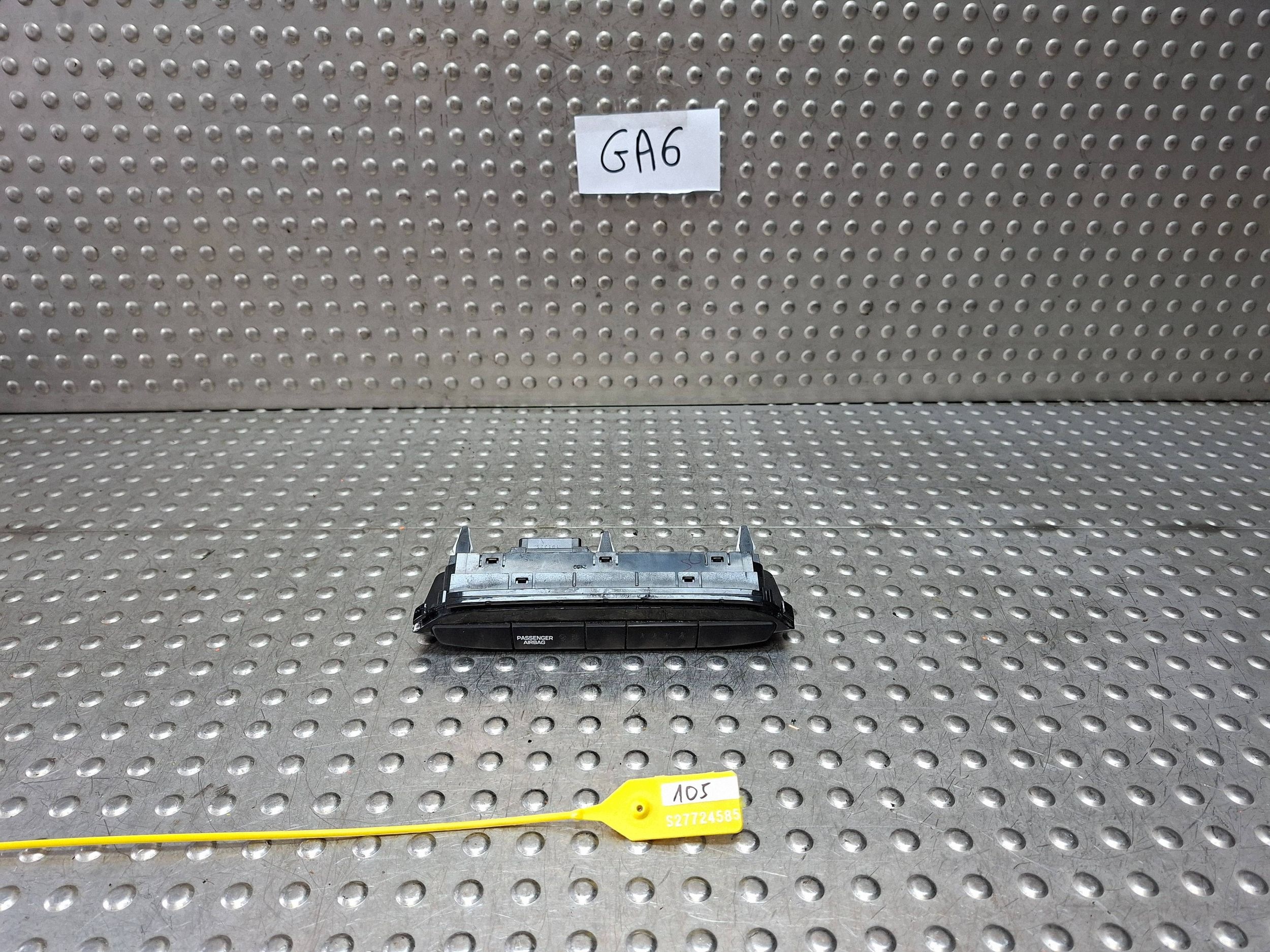 KONTROLKA PASOW di sicurezza HYUNDAI I20 14- 93700-C8030