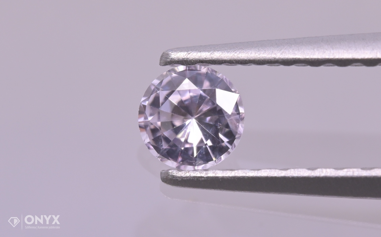 Fazetovaný safír kulatý fi 3,5 mm