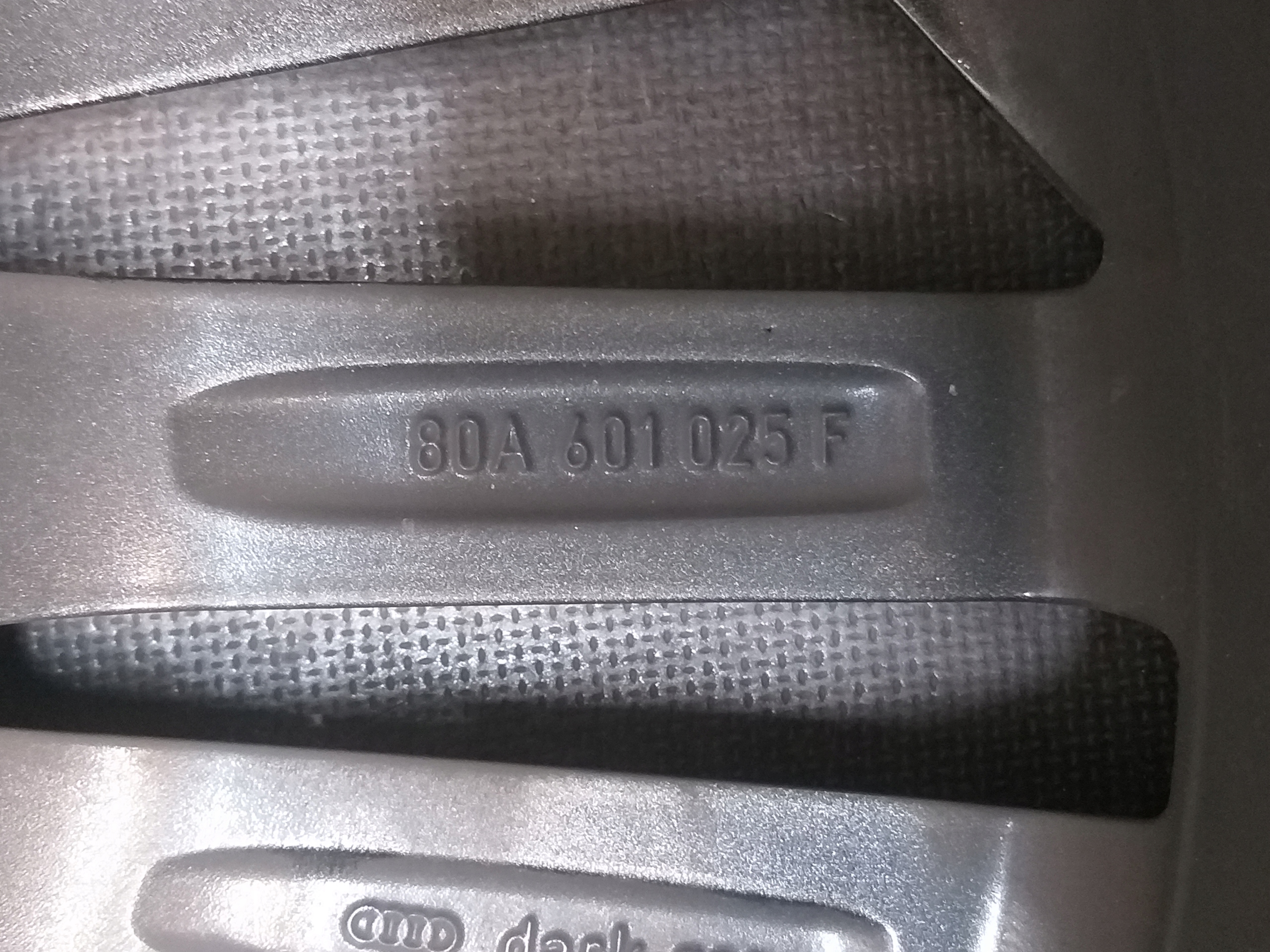disk hliníkový AUDI Q5 5X112 20" 8J ET39 80A601