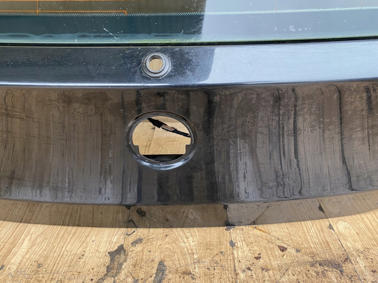 trunk door boot BMW 1 E87 116i 5D 583