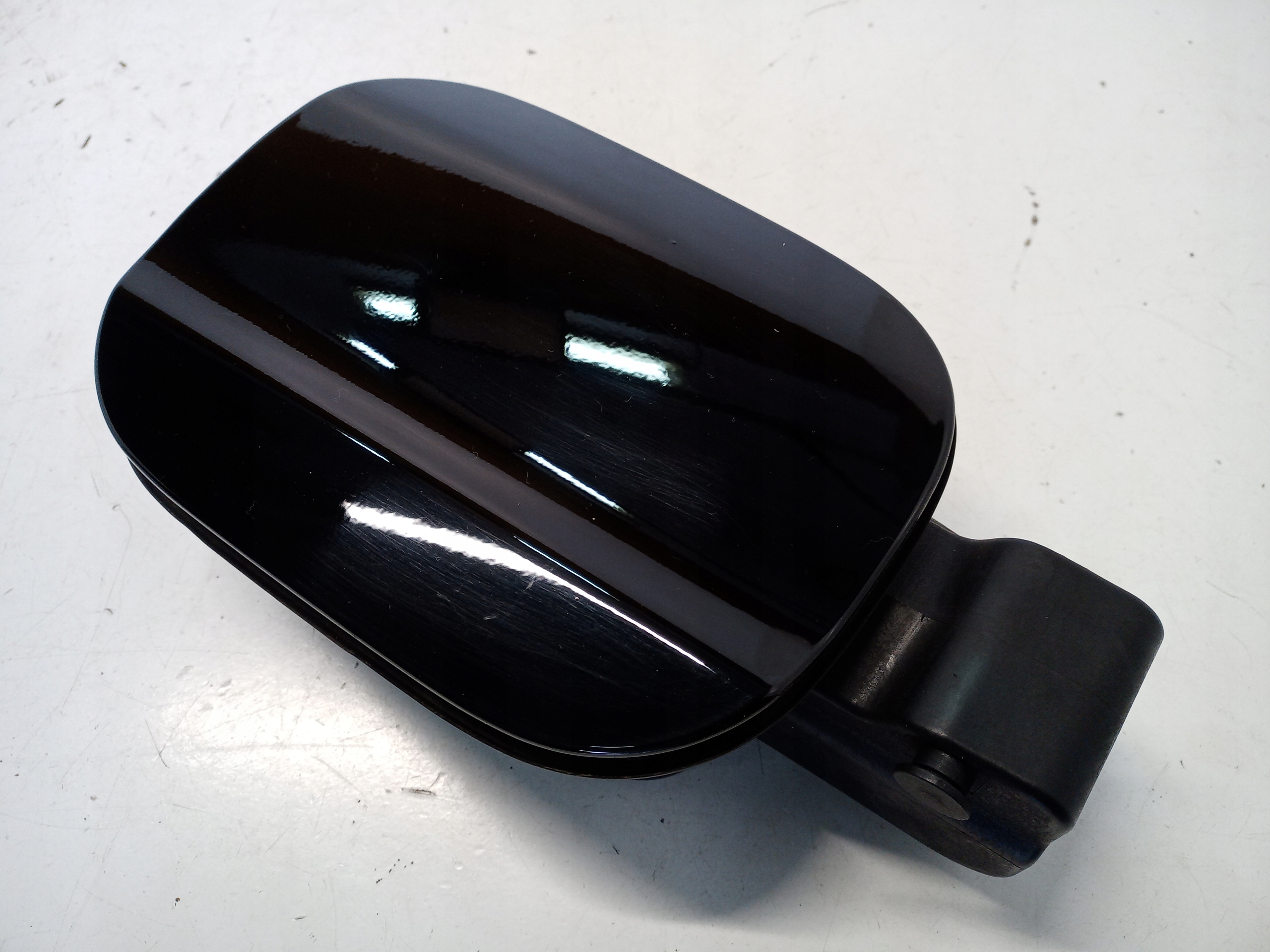 KLAPKA WLEWU PALIWA HYUNDAI I30 N