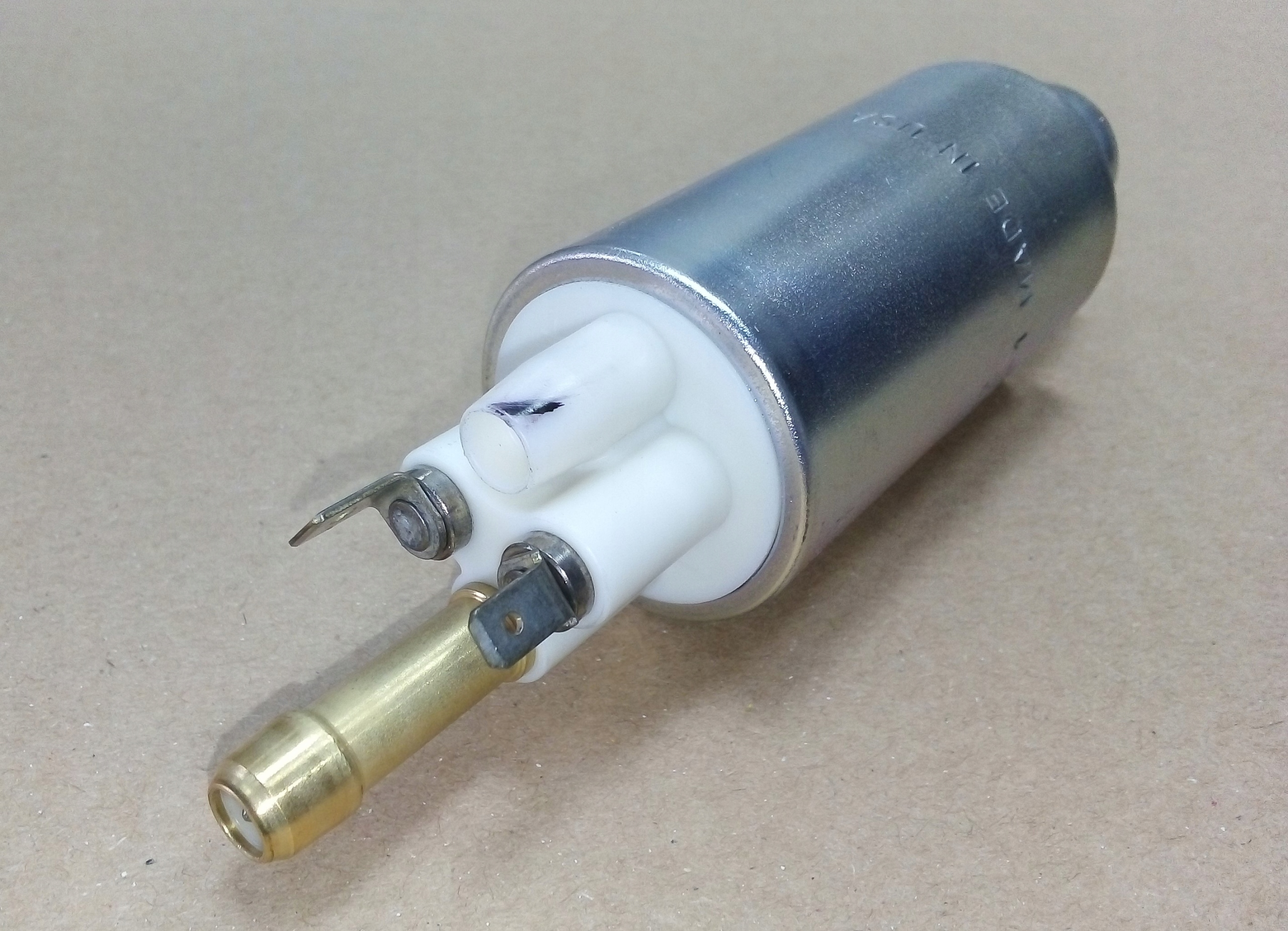 magneti marelli 219900000090 топливный насос