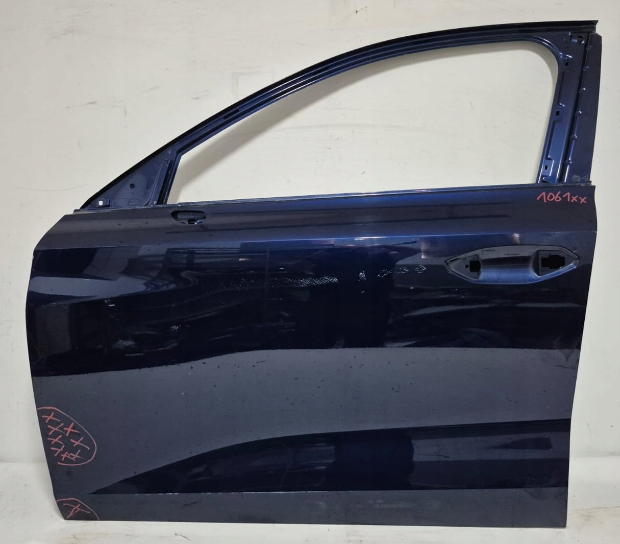 AUDI A3 8Y 20- door left front front 8Y0831123