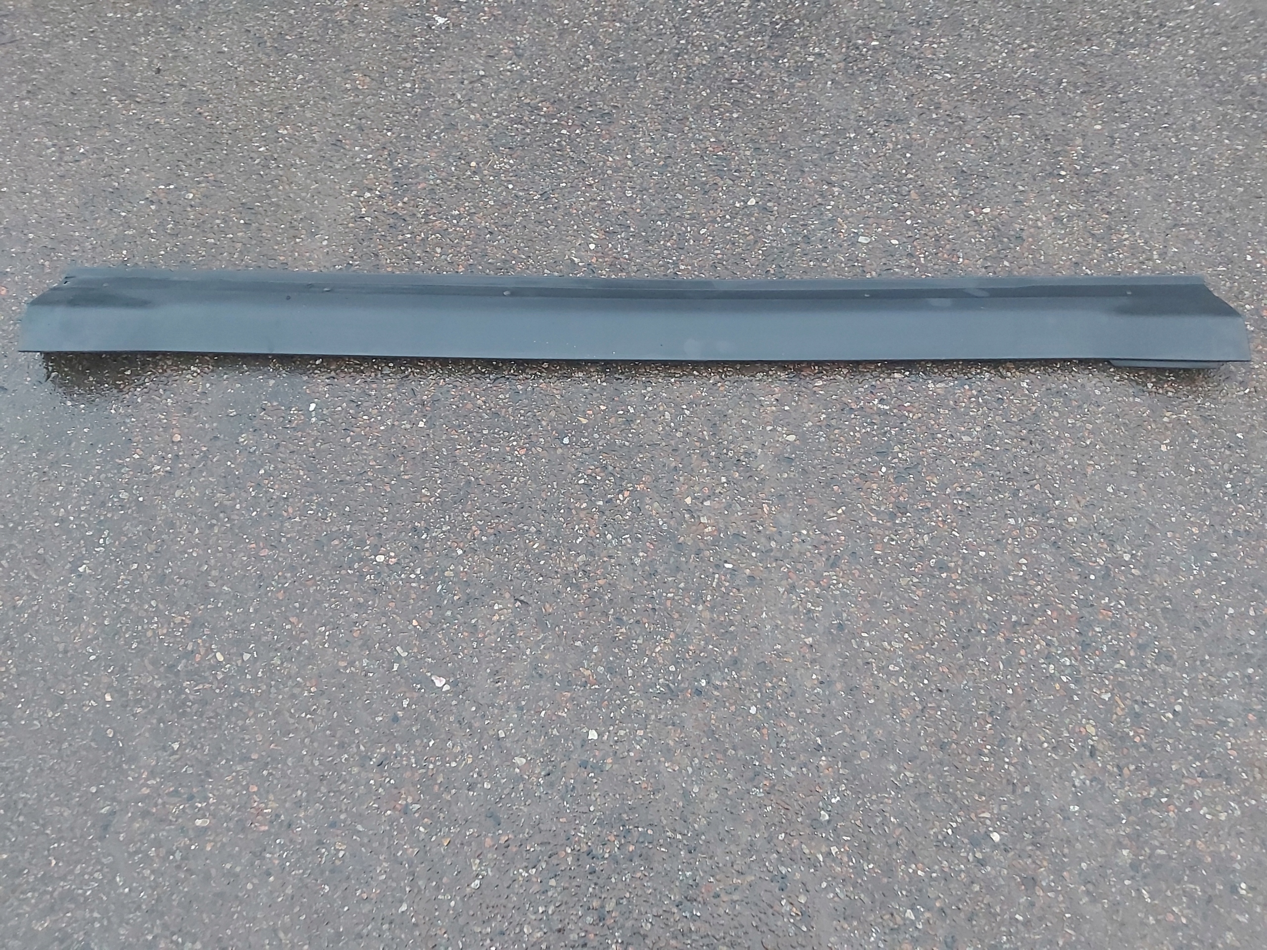 moulding threshold exterior right 6512A025 MITSUBISHI OUTLANDER II