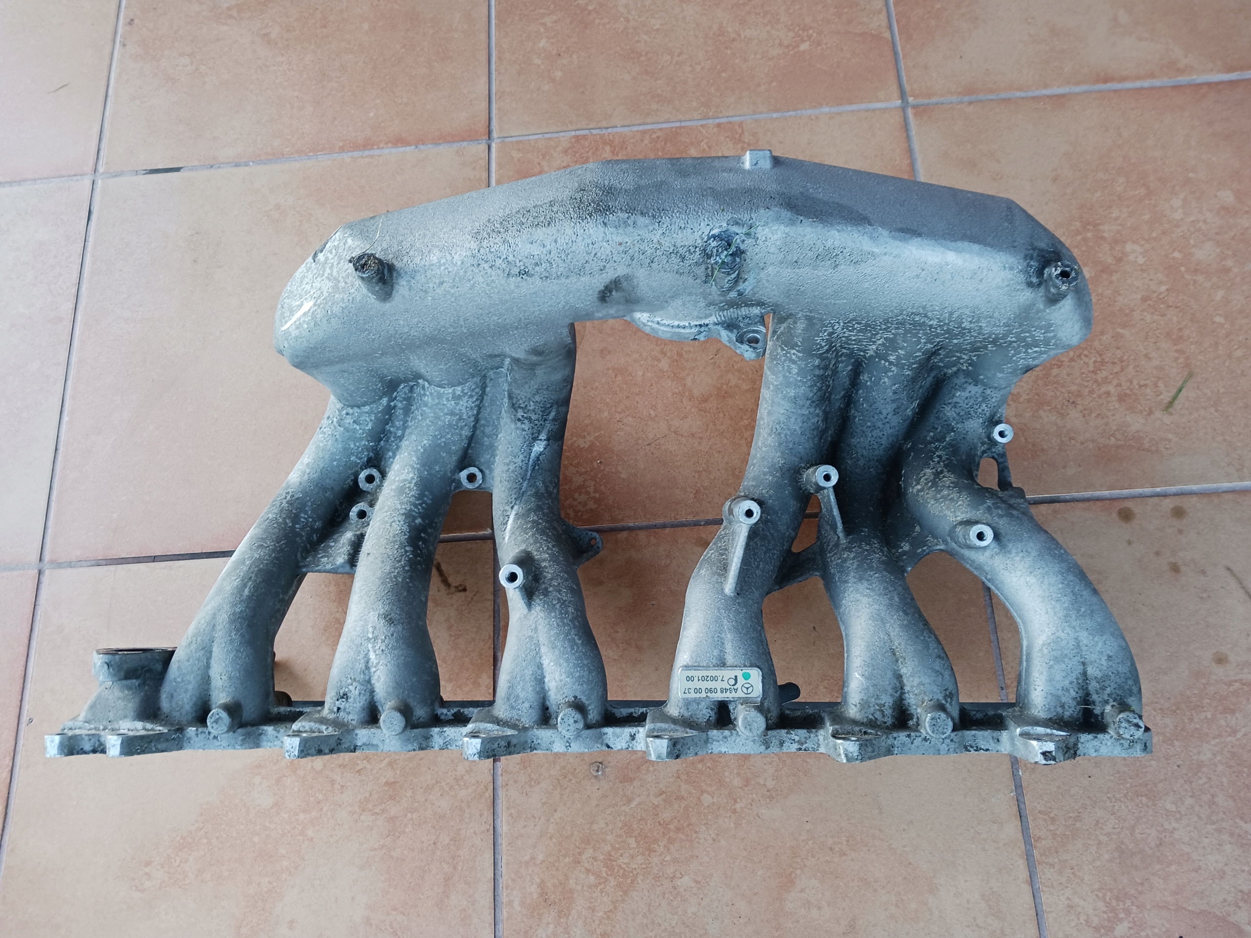 intake manifold MERCEDES 3,2 CDI A6480900037