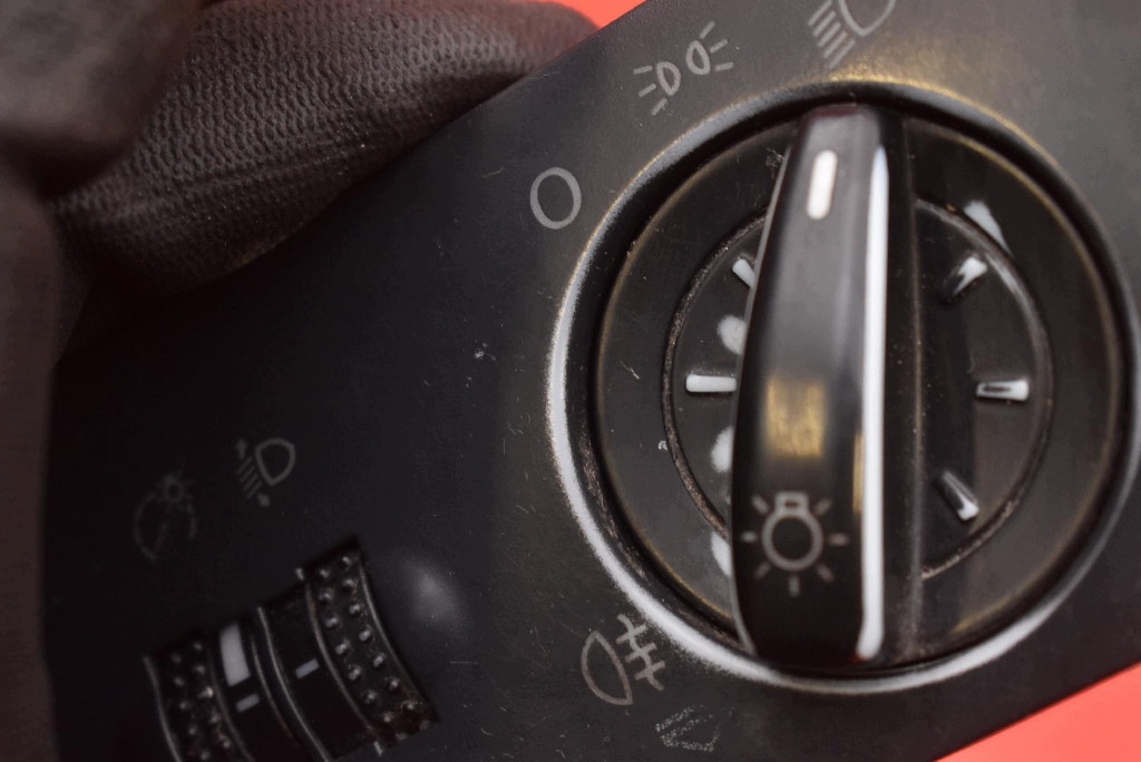 interruttore interruttore comando luci 6Y1941531 SKODA FABIA 1 e 6Y 99-04