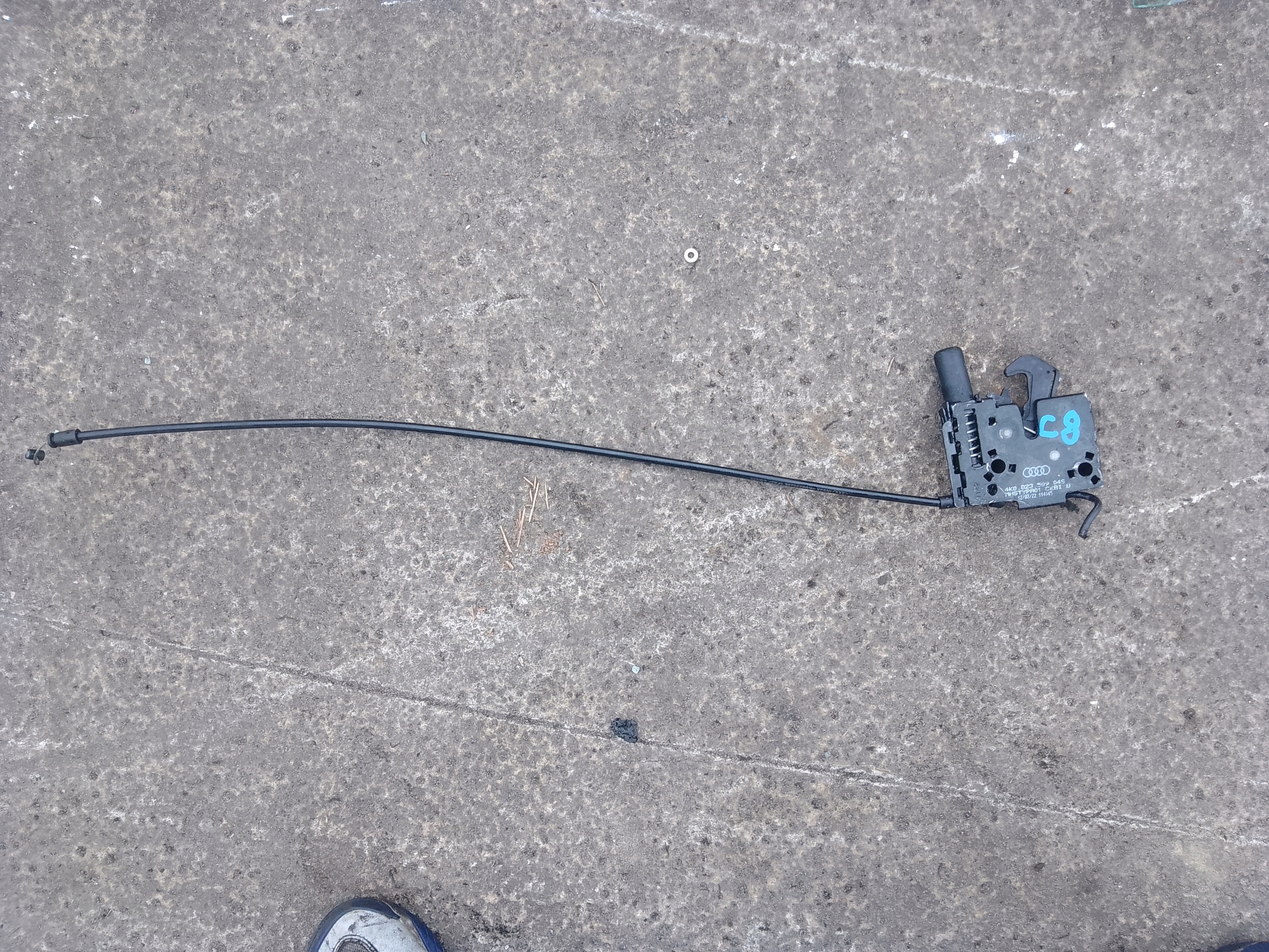 bonnet latch lock VW AUDI SEAT 4K0823509