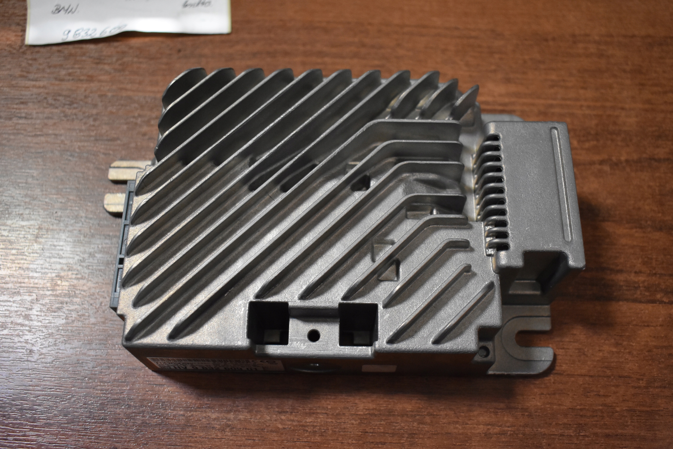perfect condition amplifier HARMAN HIFI BMW 1 9