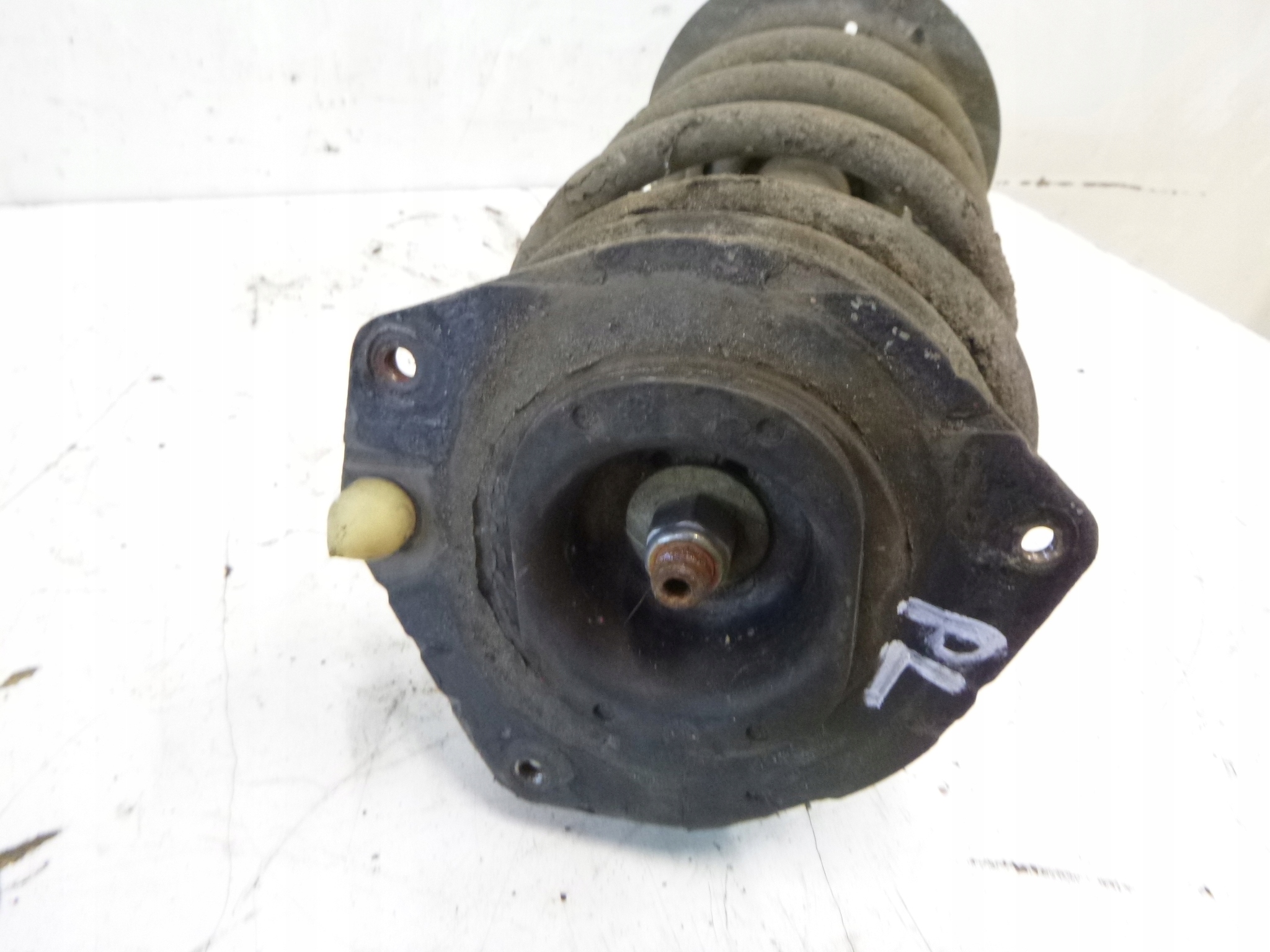 shock absorber front left Renault Grand Scenic II 1.9 DTI 2005r.