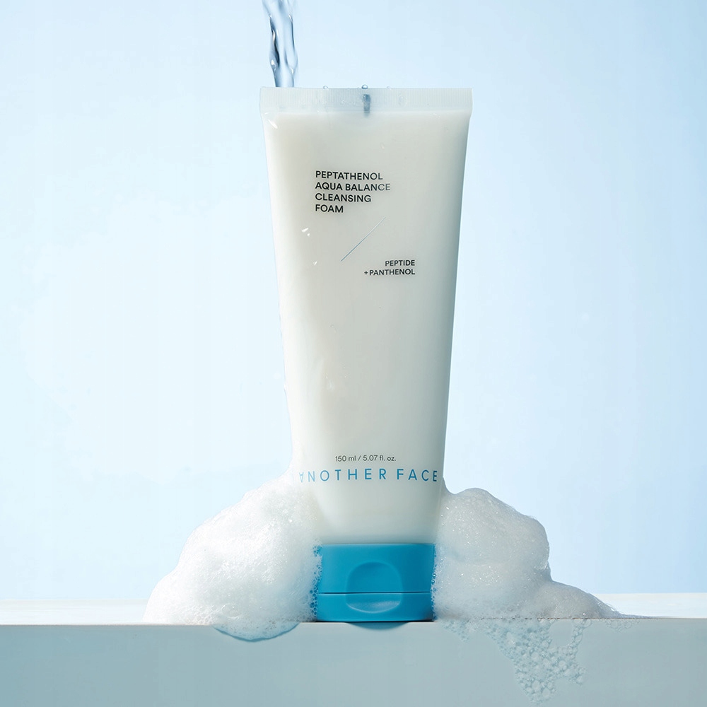 Čisticí pěna na obličej s panthenolem a peptidy Another Face Aqua Balance,