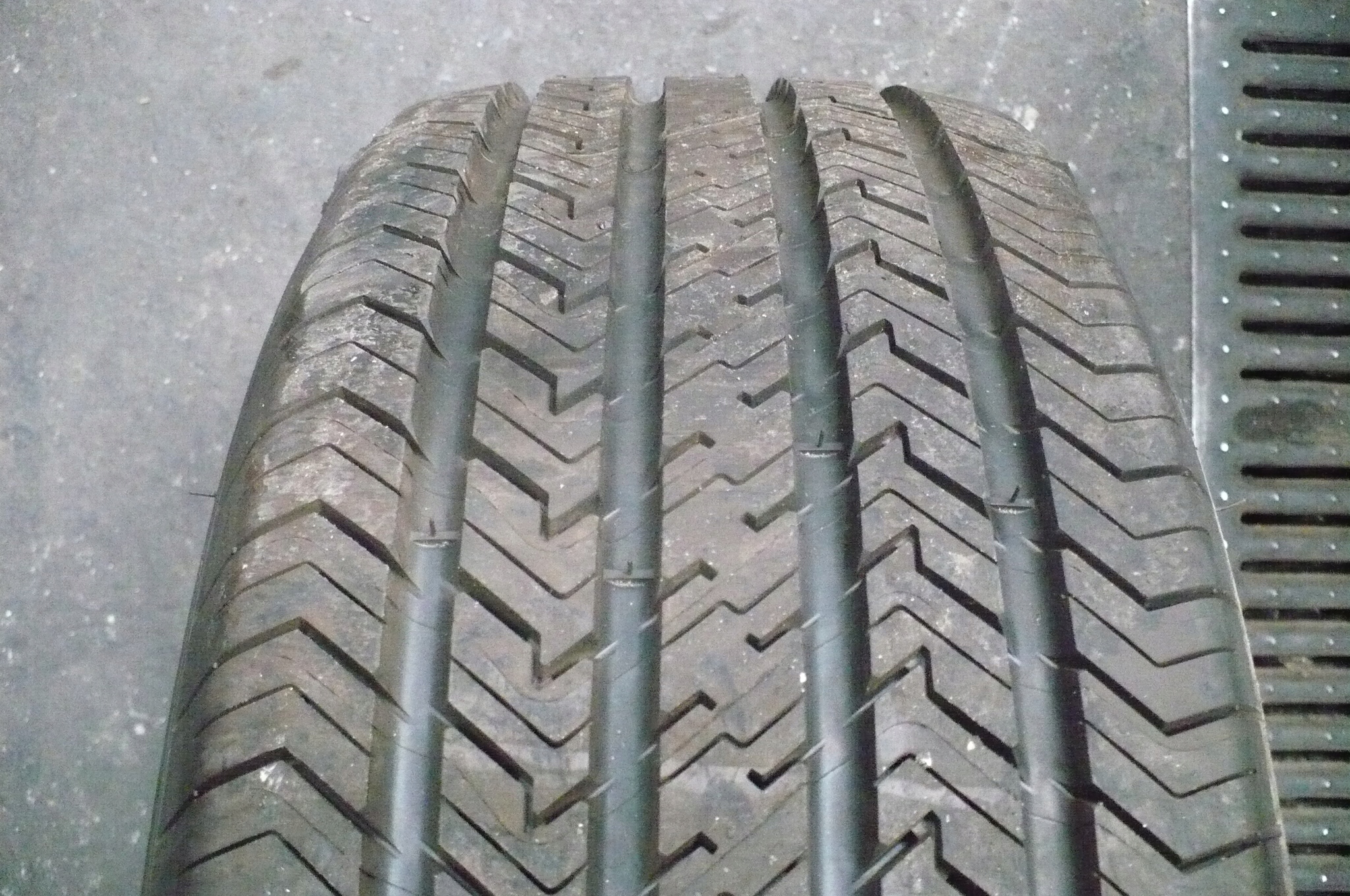 Michelin X Radial 215/60R16 Nová 2021