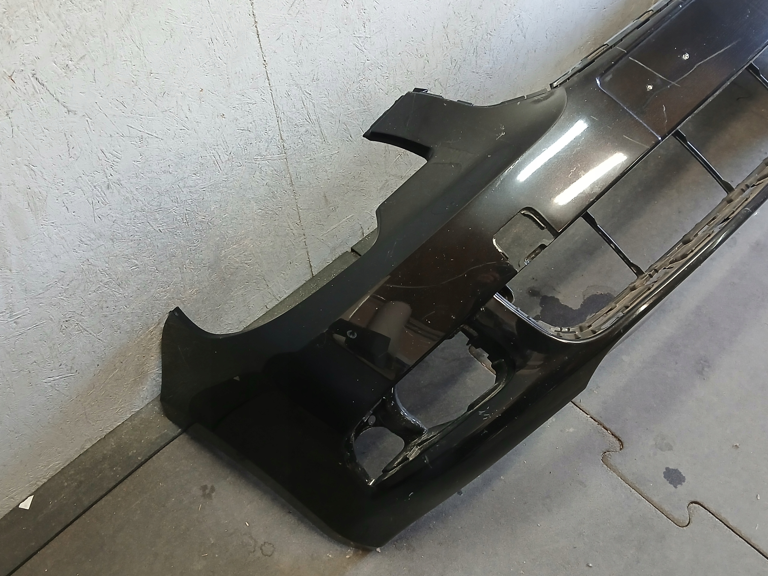 bumper front SKODA SUPERB II 2 3T0