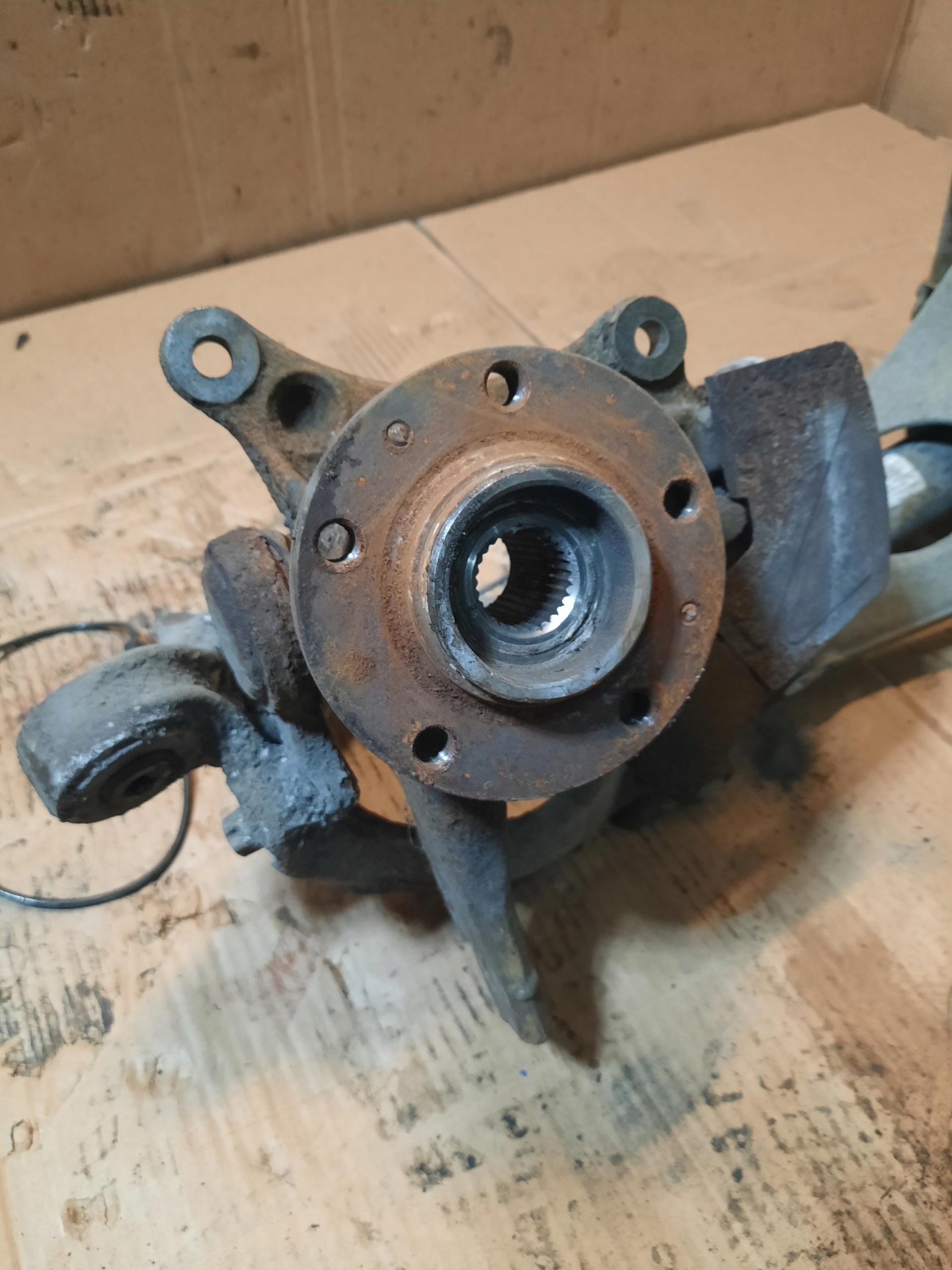 shock absorber McPherson swing left front PEUGEOT 407 1.8B 85KW