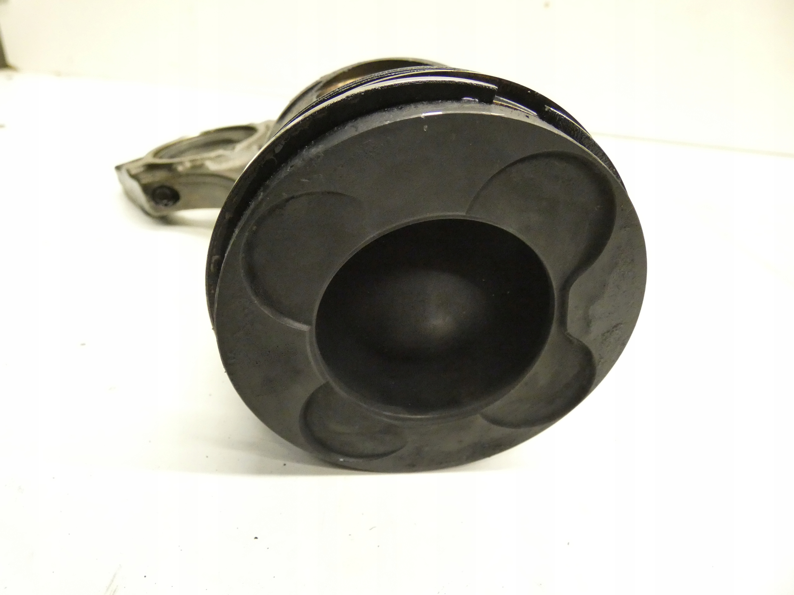 BMW E60 E61 E53 E65 3.0D M57N TŁOK KORBOWÓD 218KM 306D2 Numer katalogowy części 7805254