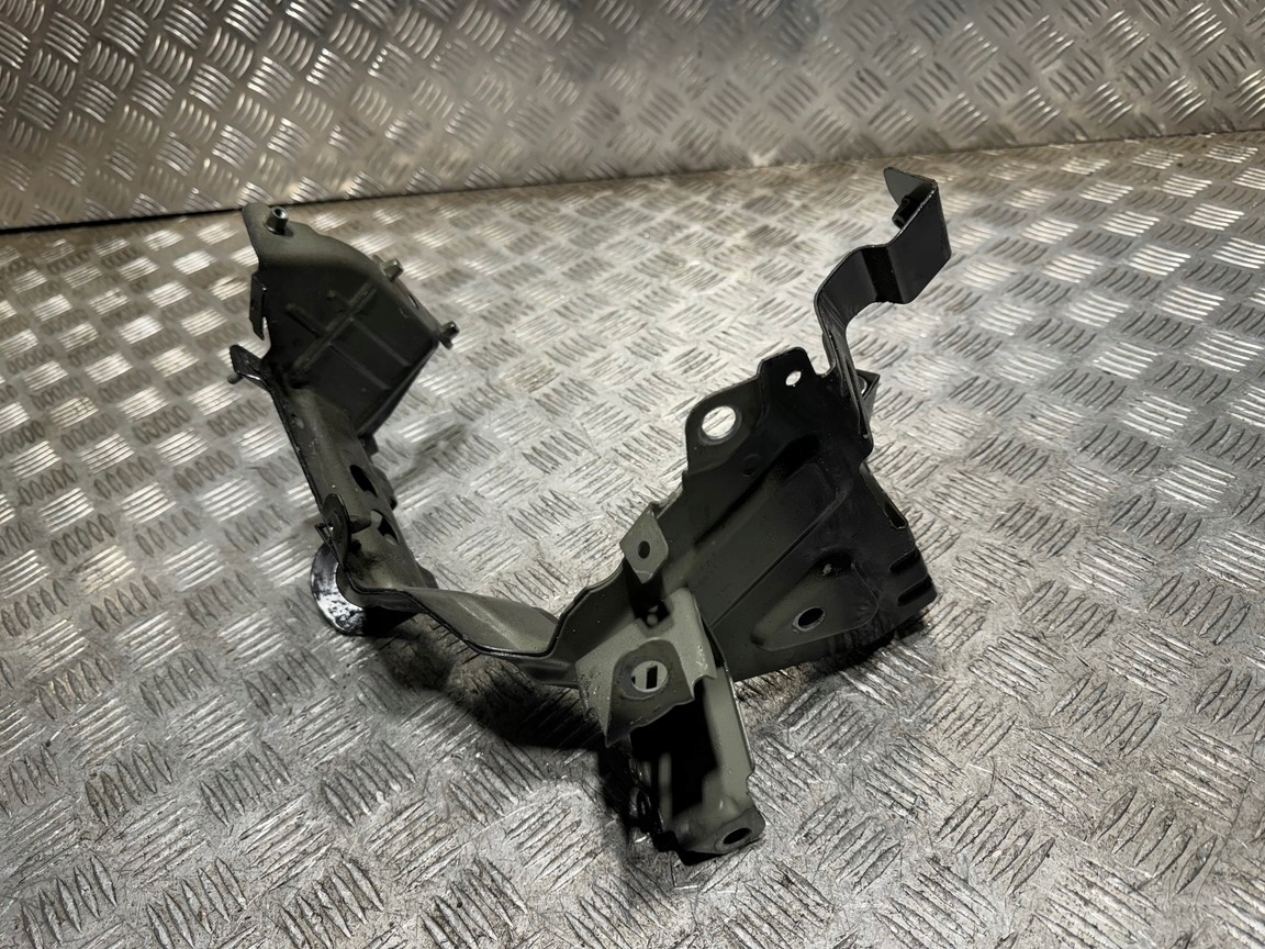 Audi Q8 2018-2024 Wspornik Błotnika Przedniego Lewy Przód Lewa 4m8821131c