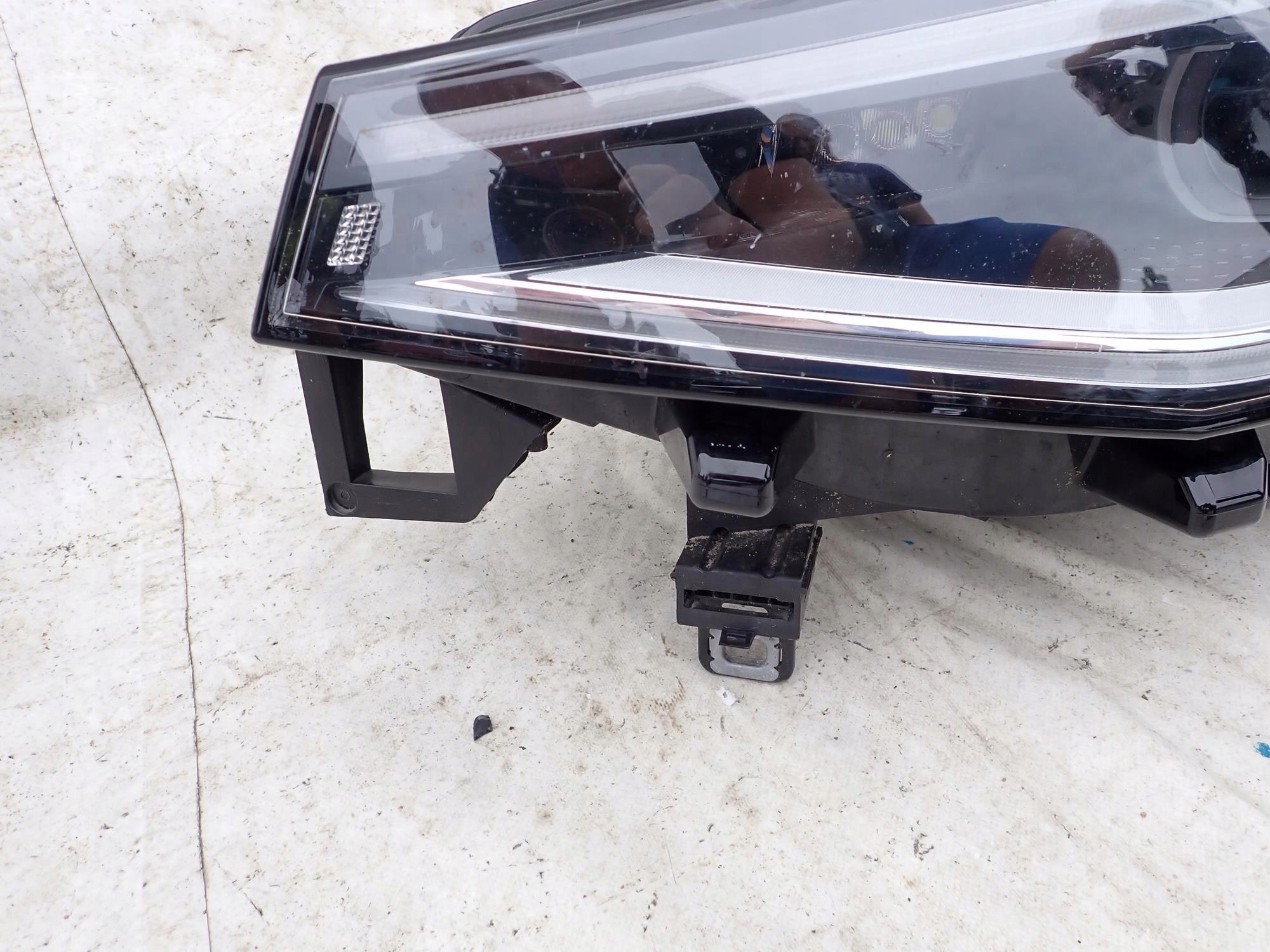 VW ID 4 ID.4 20-> light front front left FULL LED