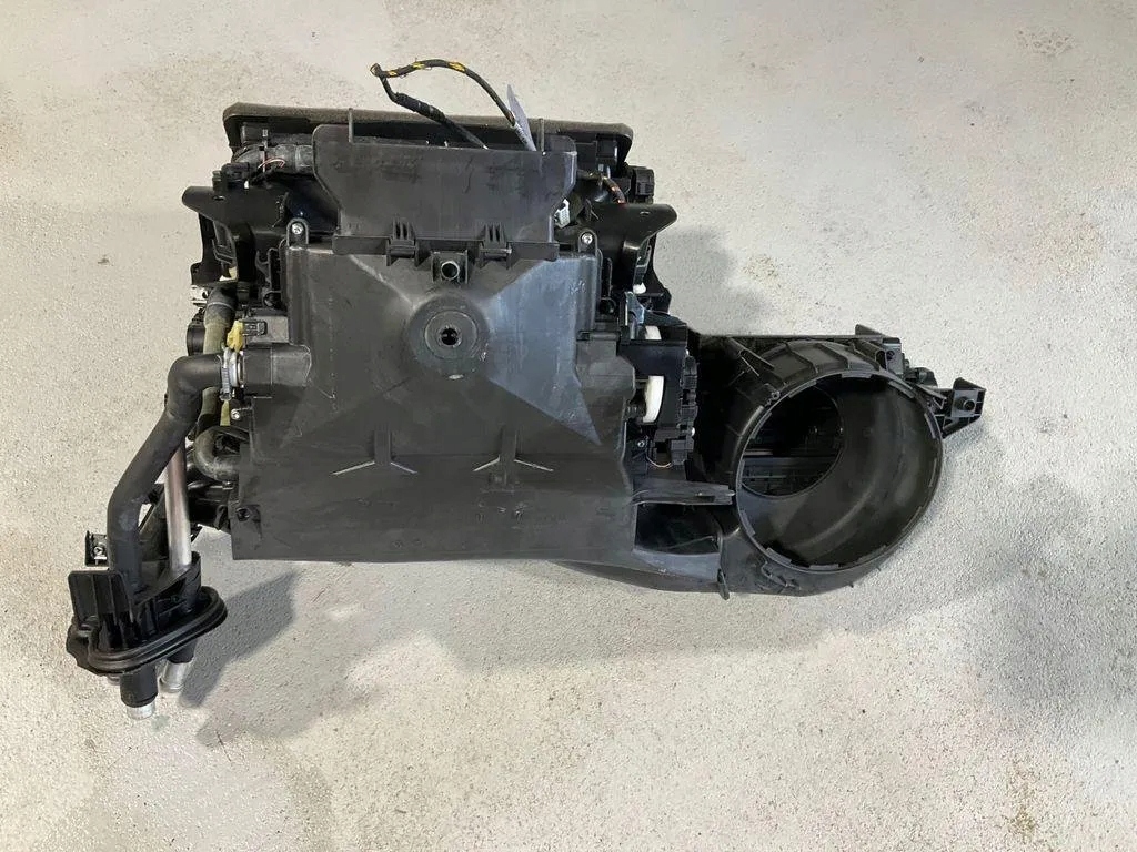 радиатор отопителя BMW 3 E90 E91 9132569