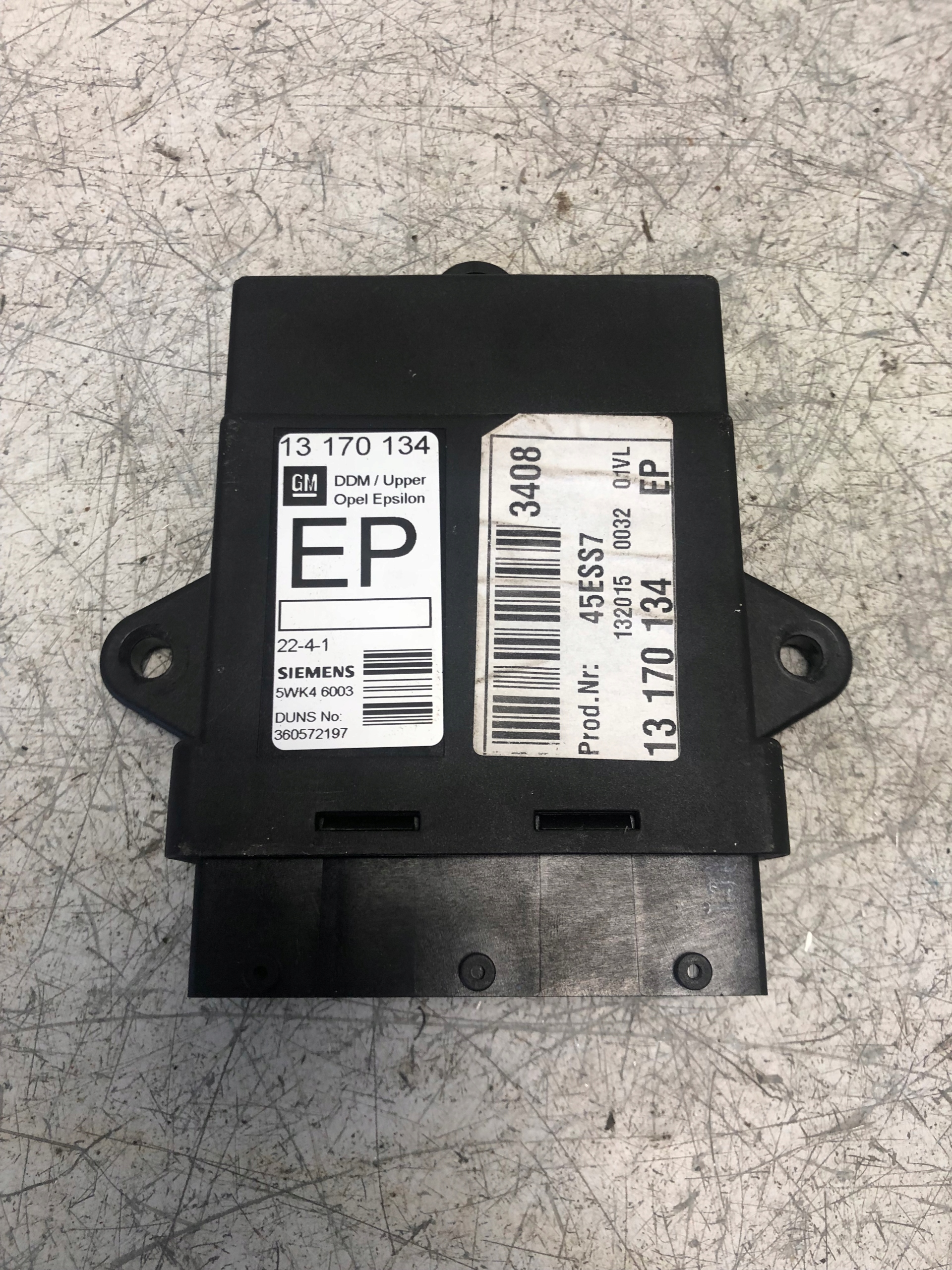 module door left front SIGNUM 13170134