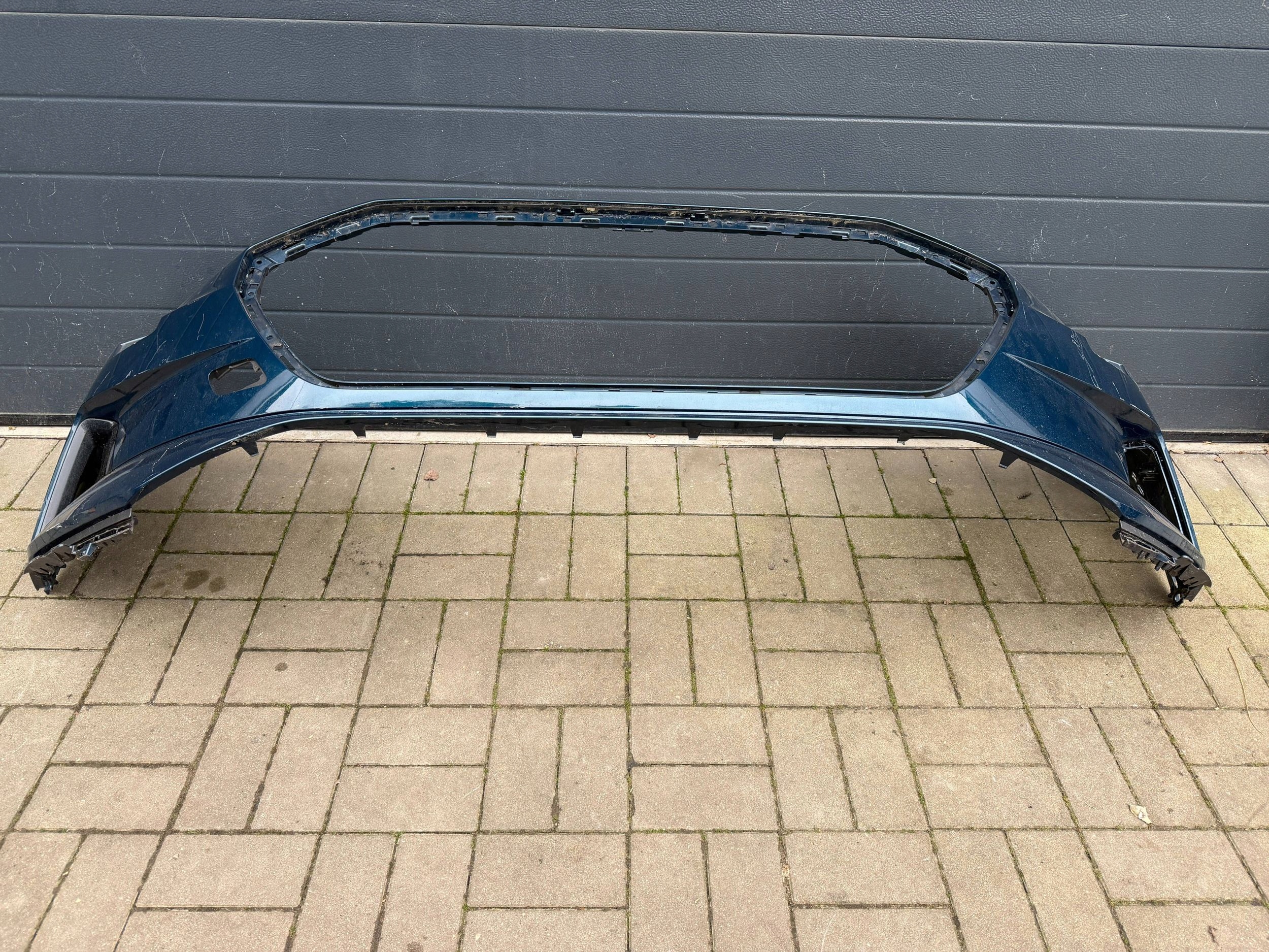 Audi e-tron 4ke Q8 E tron bumper front front