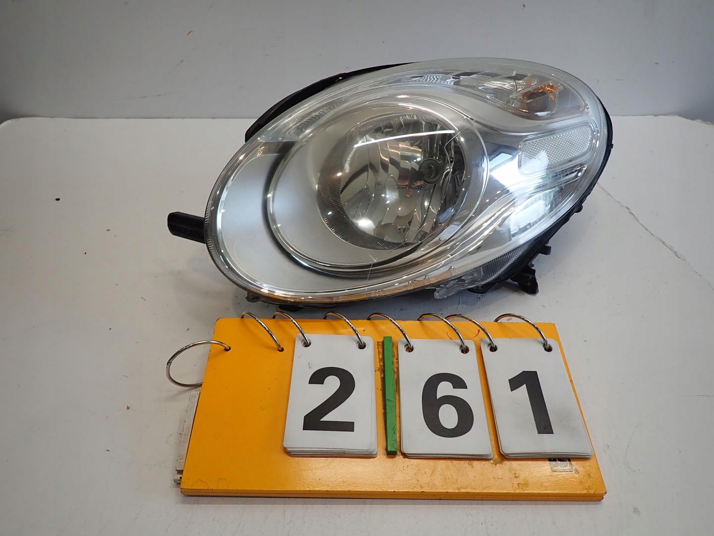 light front front left FIAT 500L 2012