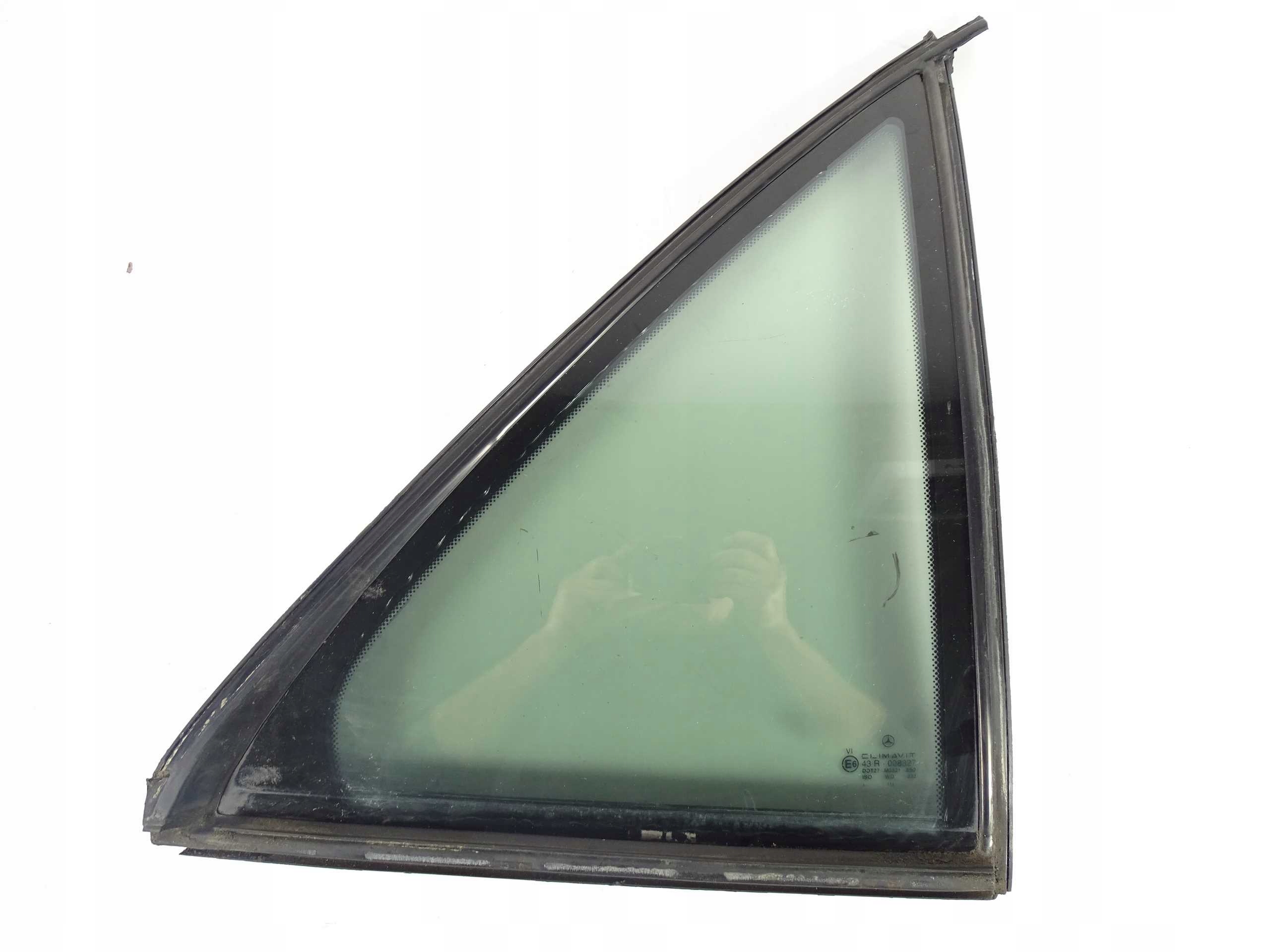 Mercedes S klasa W140 SZYBA PRAWY TYŁ TRÓJKĄT