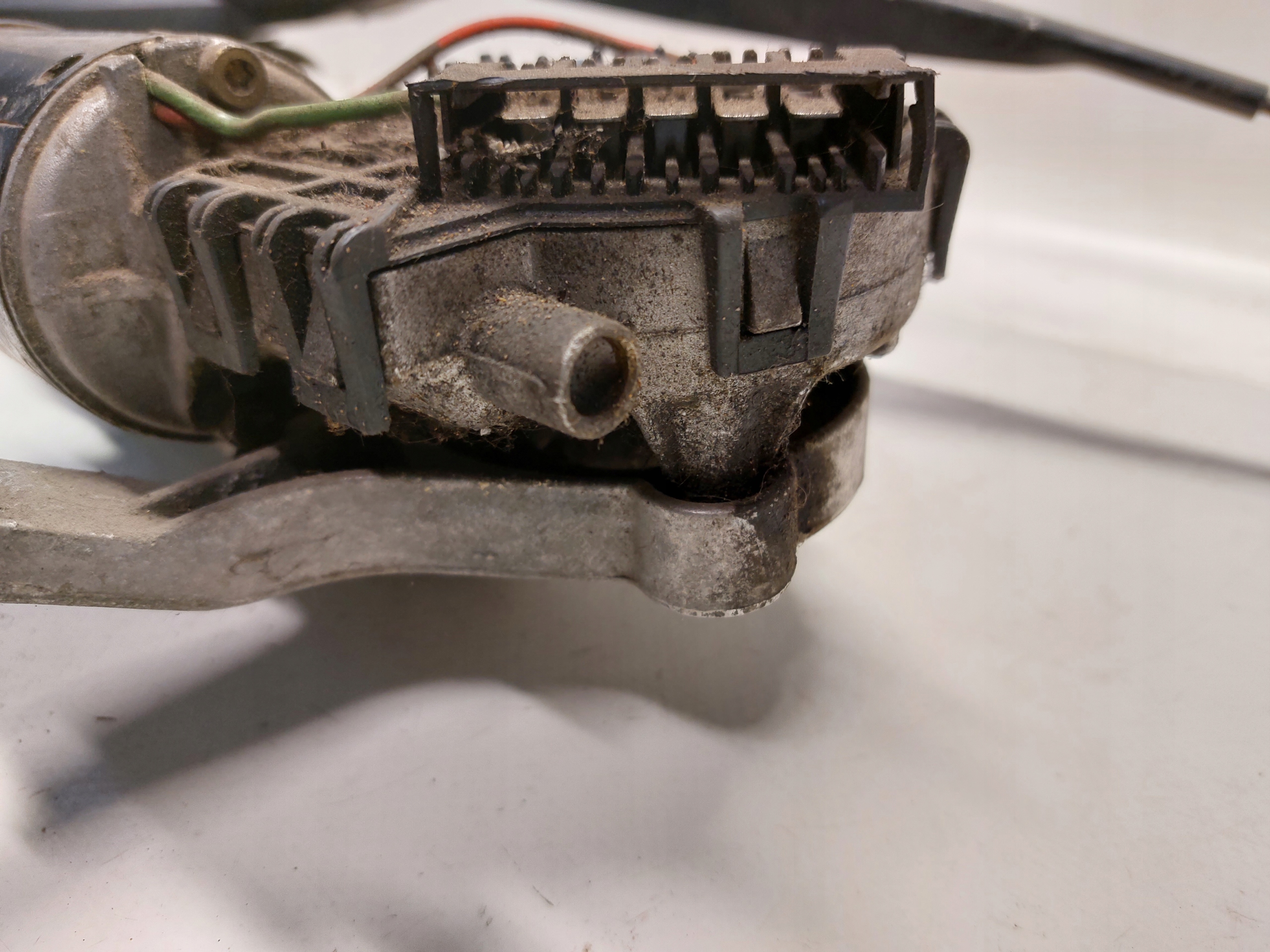 wiper mechanism front MERCEDES-BENZ W208