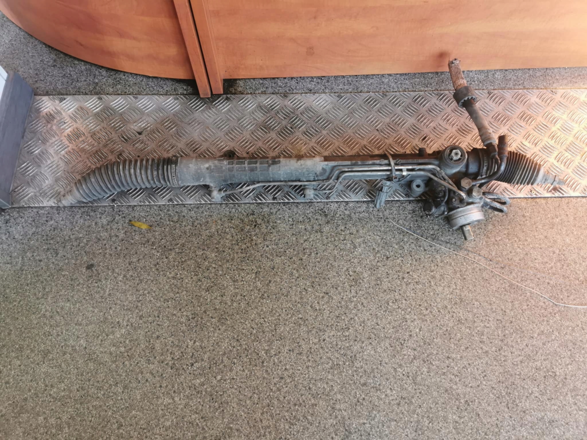 рулевая рейка Audi A4 B6 4F1422065R