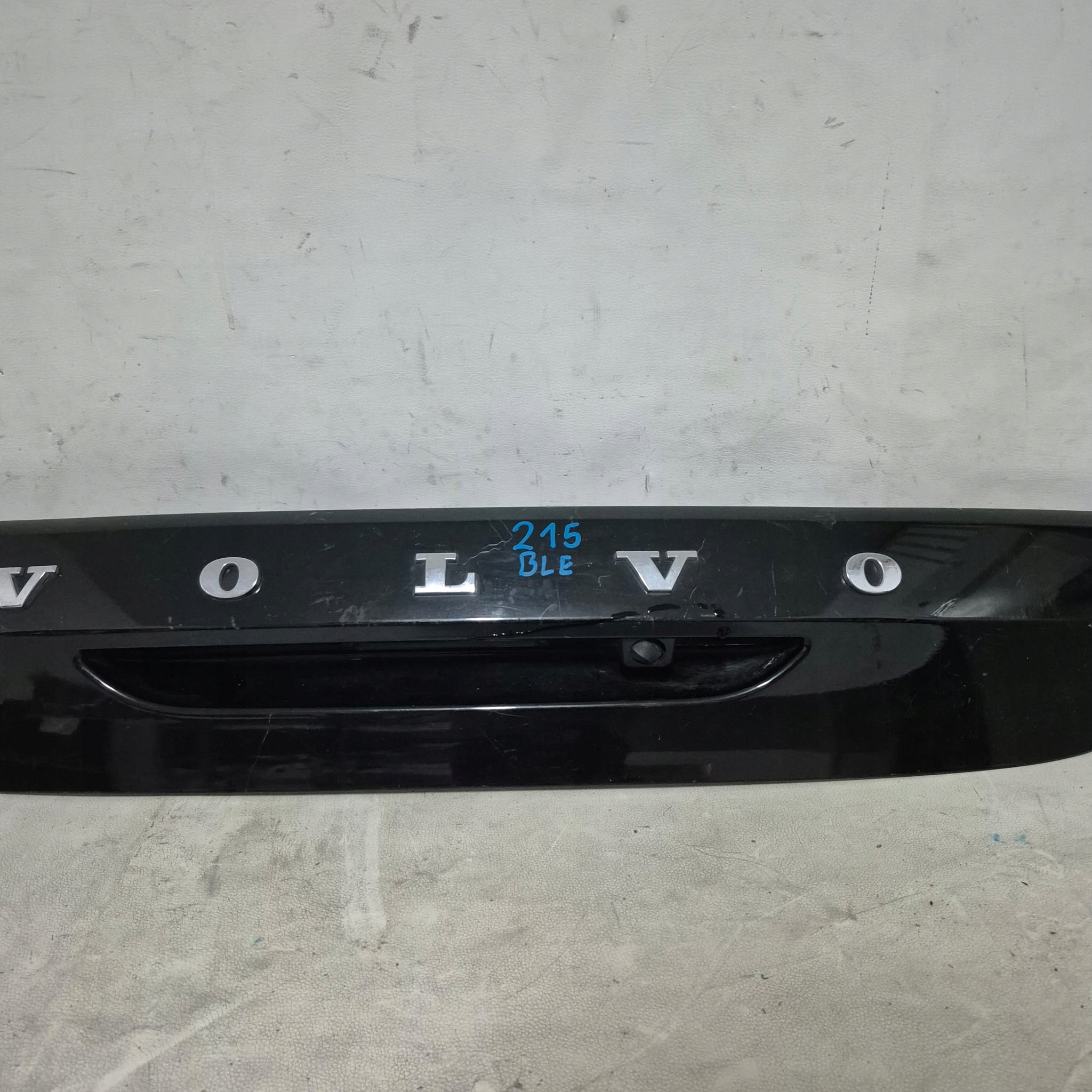 VOLVO V40 12-19 cap moulding cap bonnet rear part