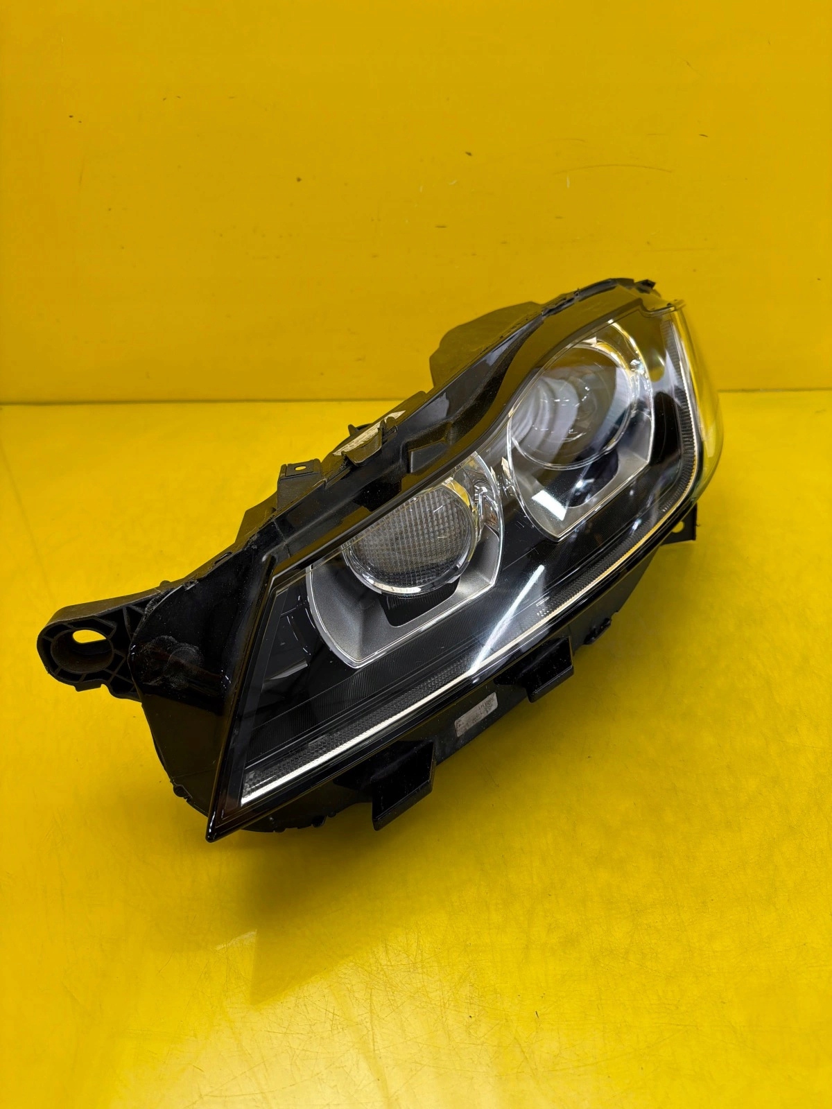 light left front Jaguar XF II 2 X260 Xenon 17- GX63-13W030-EJ