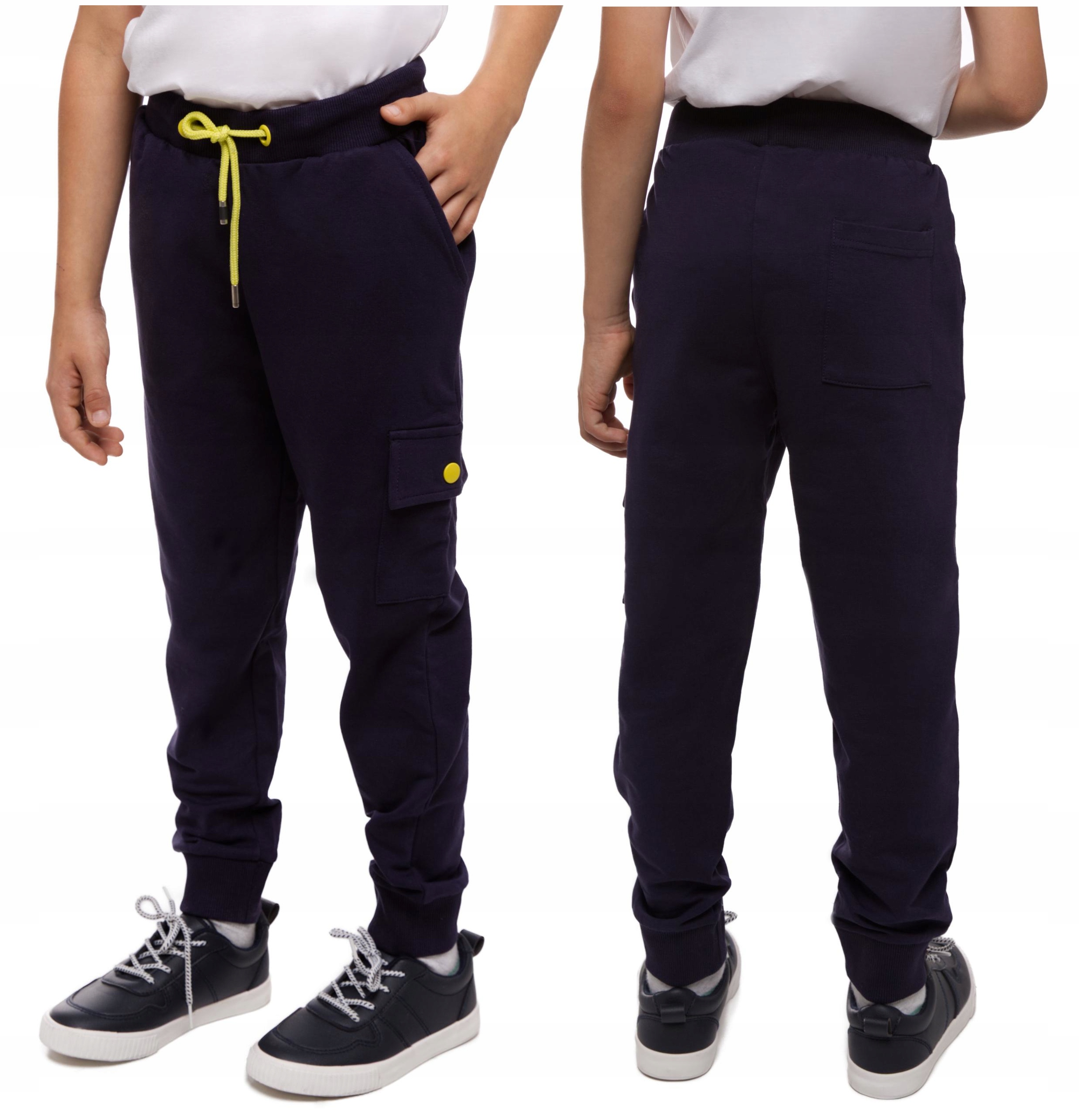 

Spodnie dresowe chłopięce granatowe Moraj 98-104