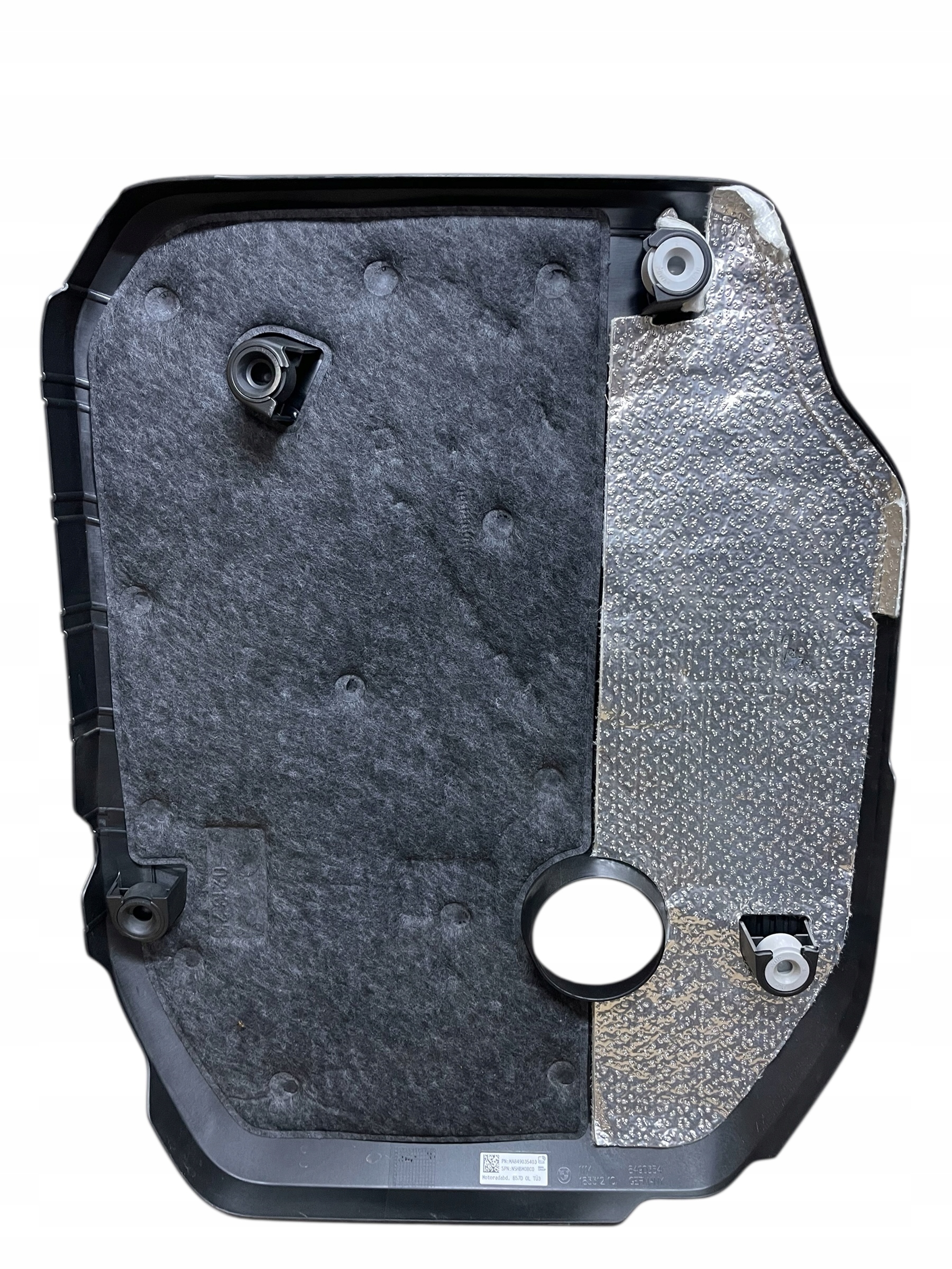 cover upper of the engine BMW X5 G05 LCI