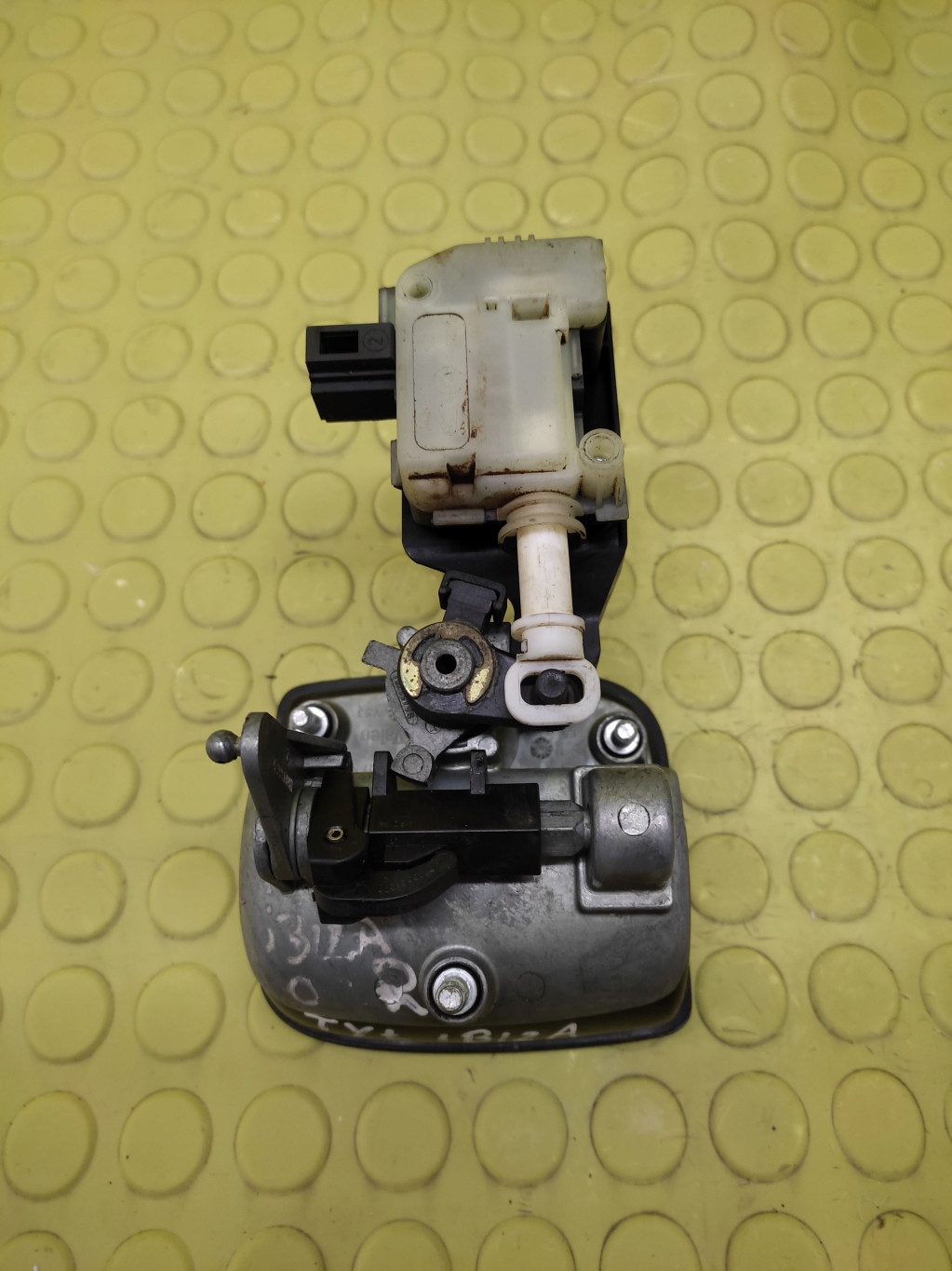 SEAT IBIZA III handle bonnet 6L6827573B