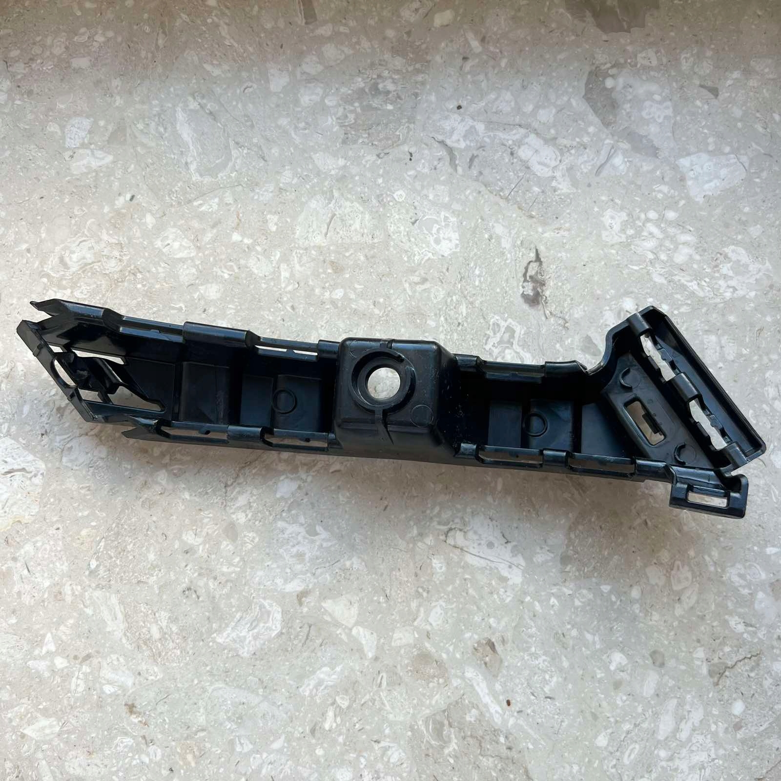 MERCEDES W213 bumper bracket left rear part A2138850365