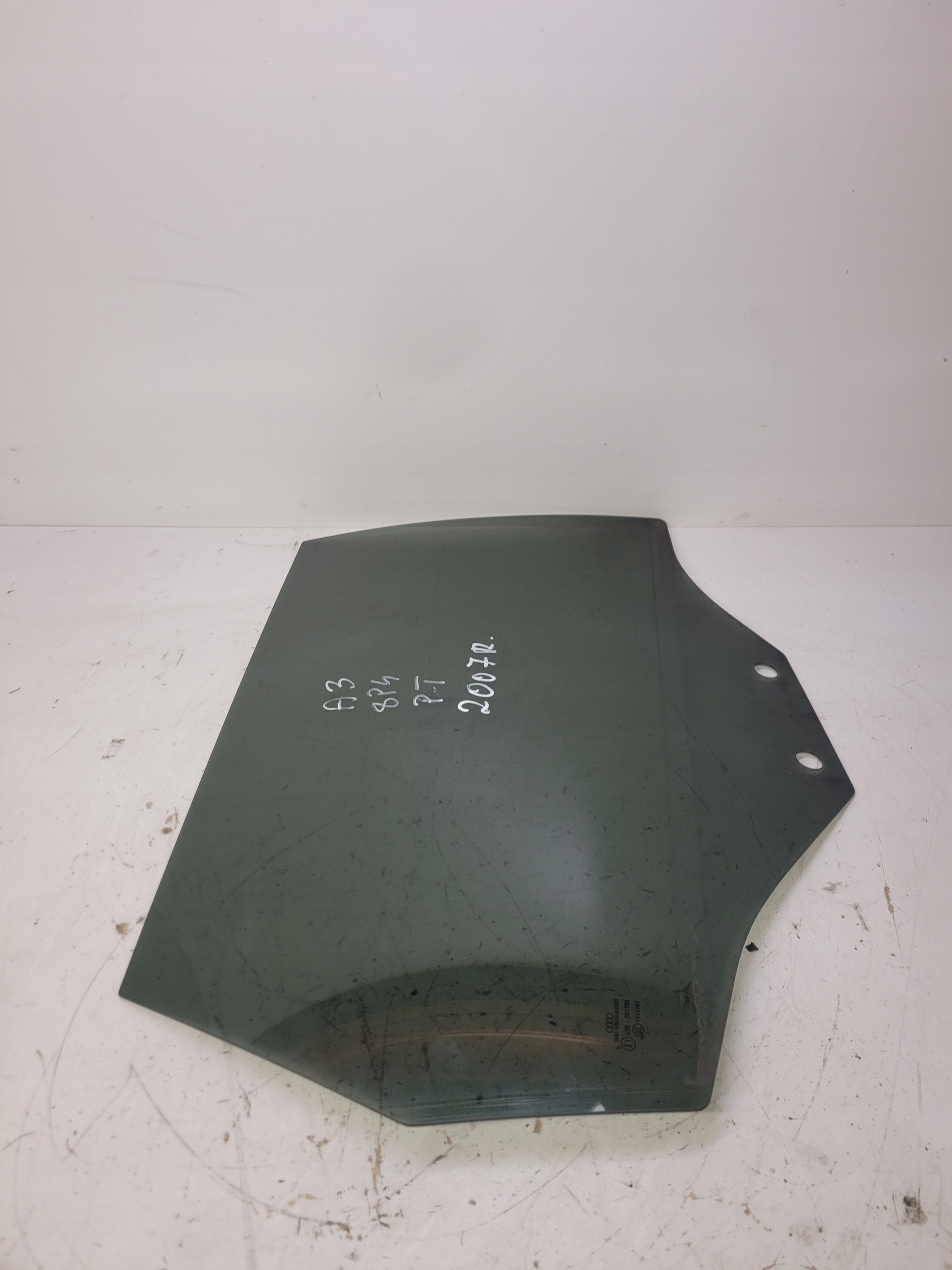 window side door right rear part AUDI A3 8P4 2007R