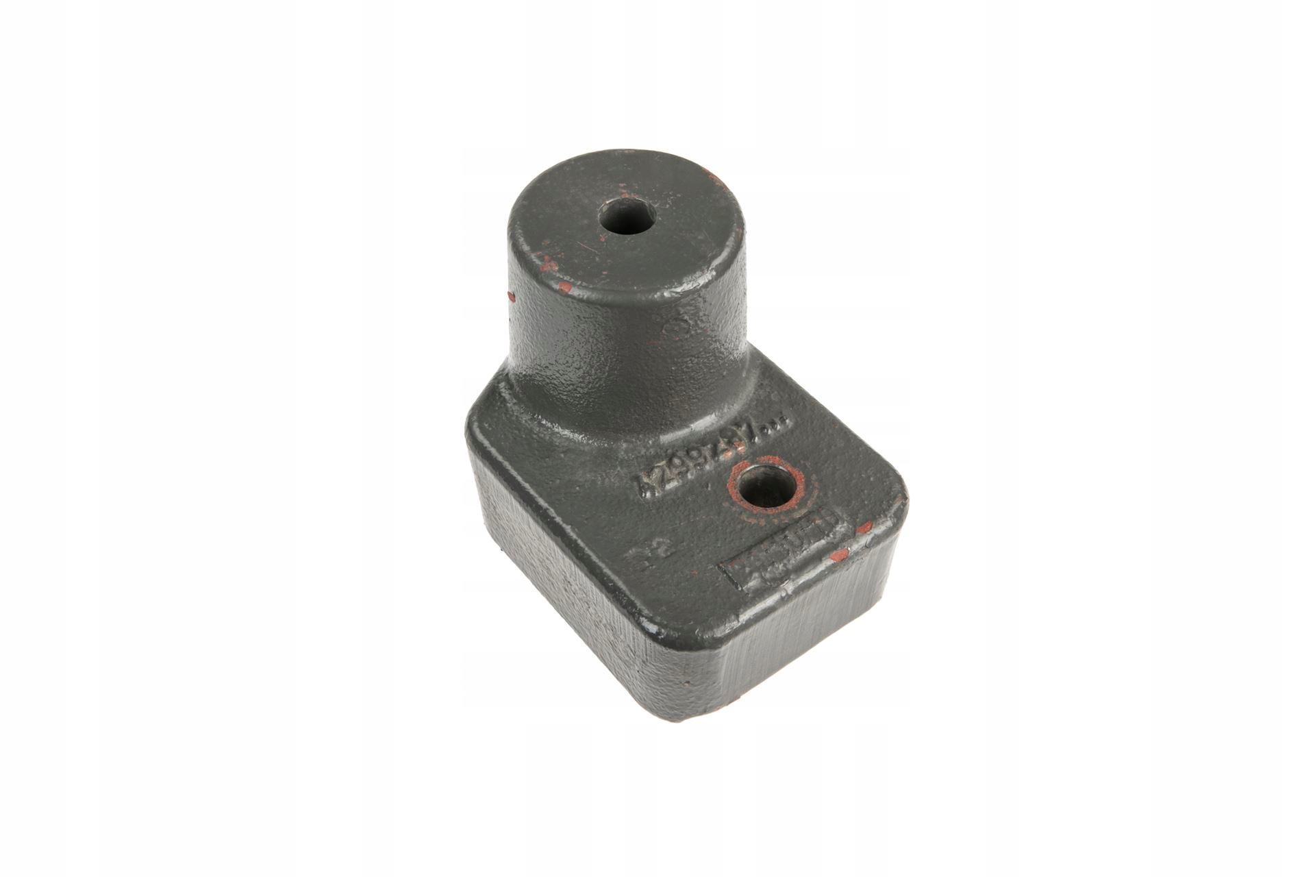 MF4299287M3 правый кронштейн подвески кабины