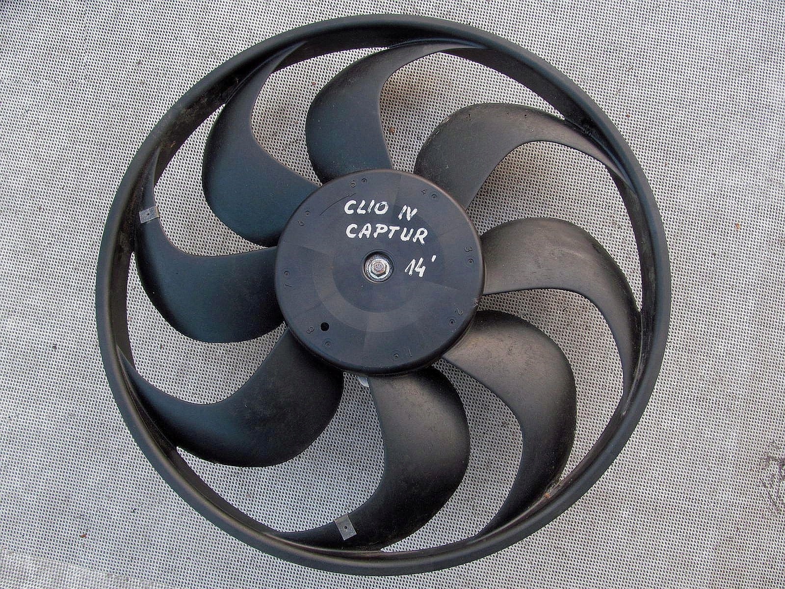 214818009R - ВЕНТИЛЯТОР РАДИАТОРА DACIA RENAULT CLIO IV 1.5 DCI