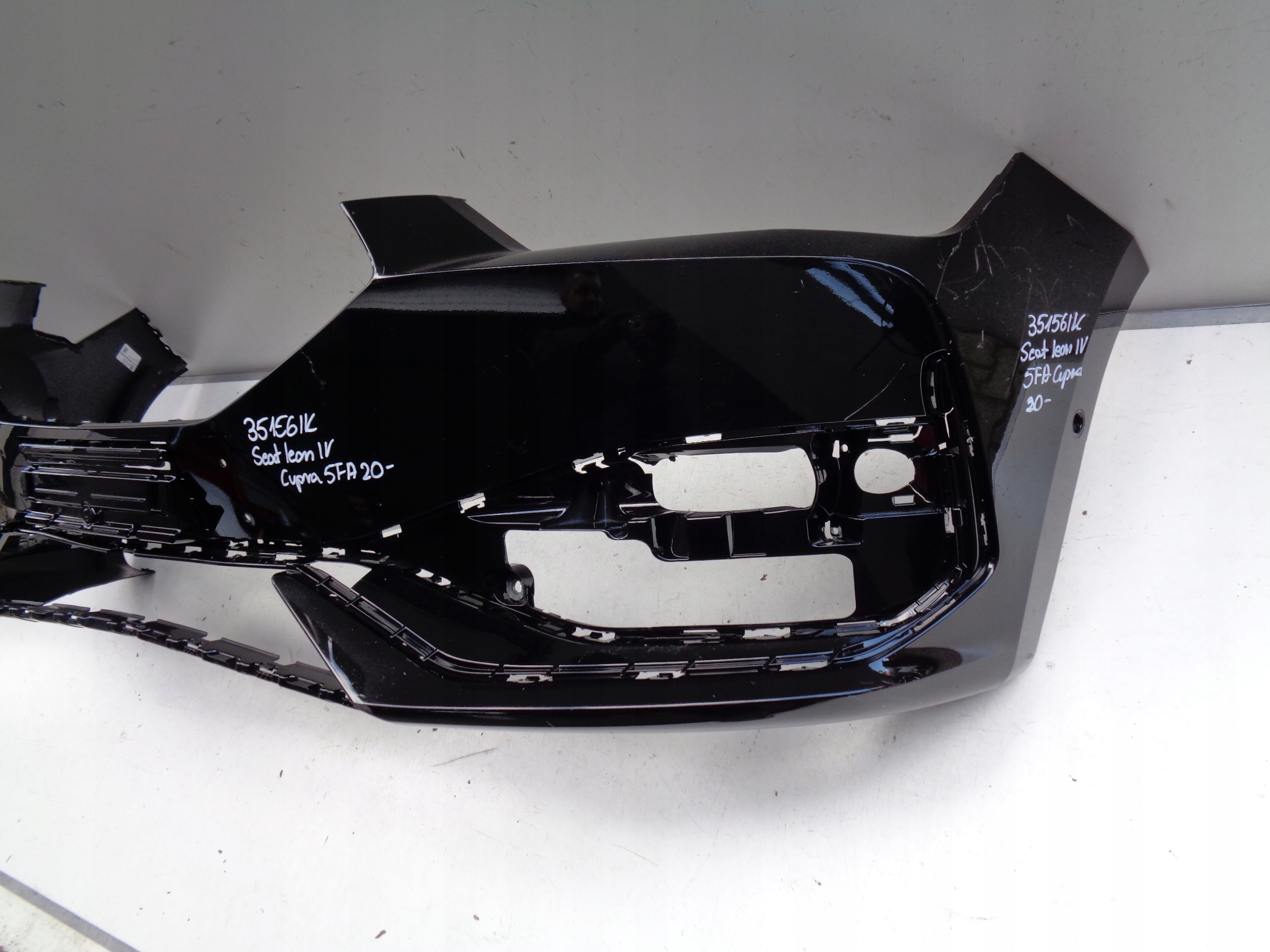 front bumper SEAT LEON IV CUPRA 5FA 20- NR 35156