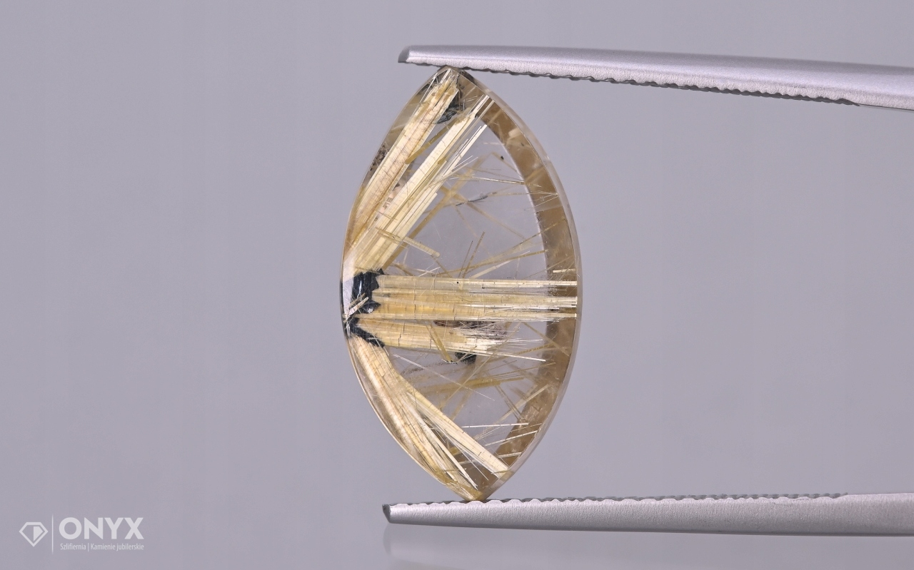 Křemen s rutilovou dlažbou markýza 18,5x10 mm