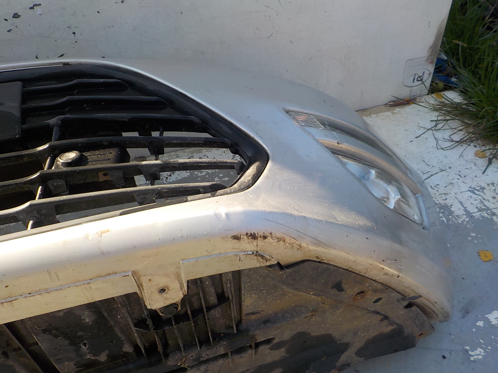 864 FORD MONDEO IV MK4 LIFT PDC bumper front front