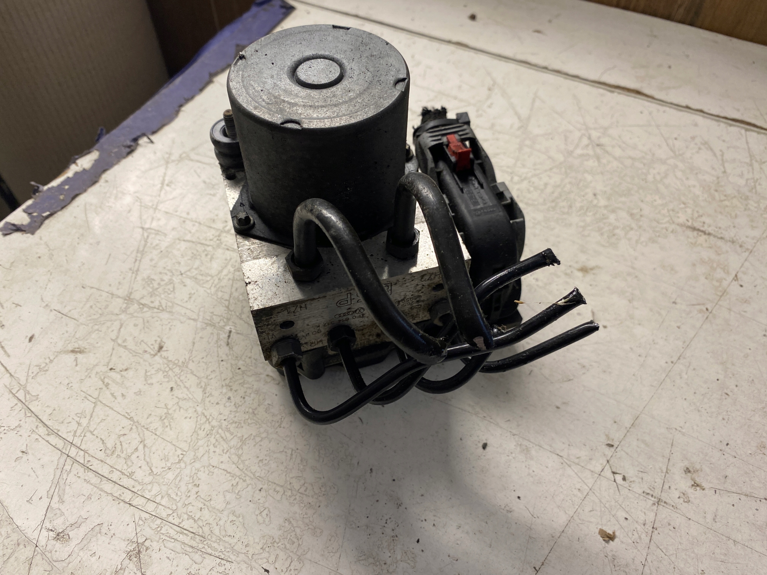 AUDI A6 C6 насос ABS 4F0614517K 4f0910517k